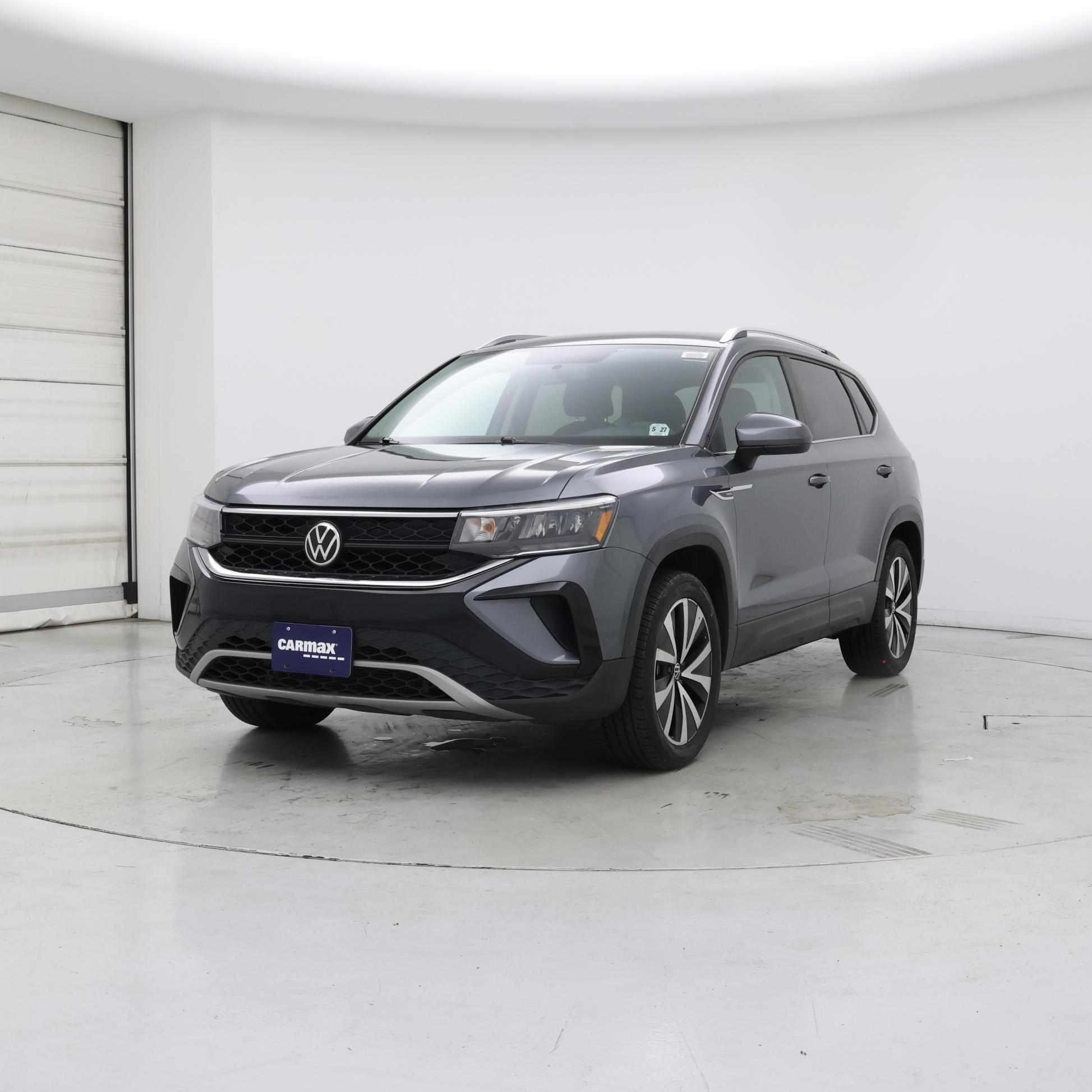 Thumbnail: 2022 Volkswagen Taos - 4