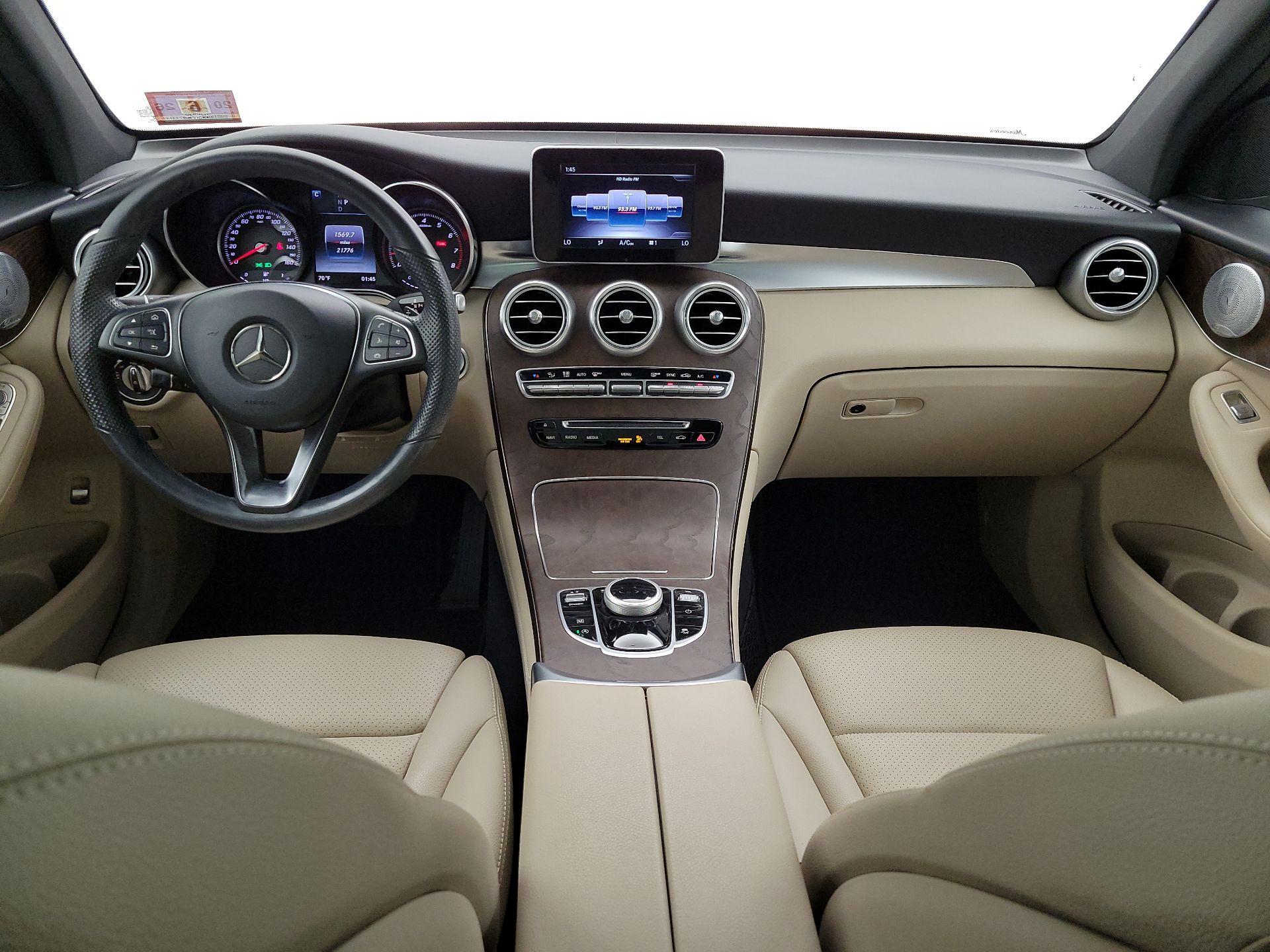 Thumbnail: 2019 Mercedes-Benz GLC - 9