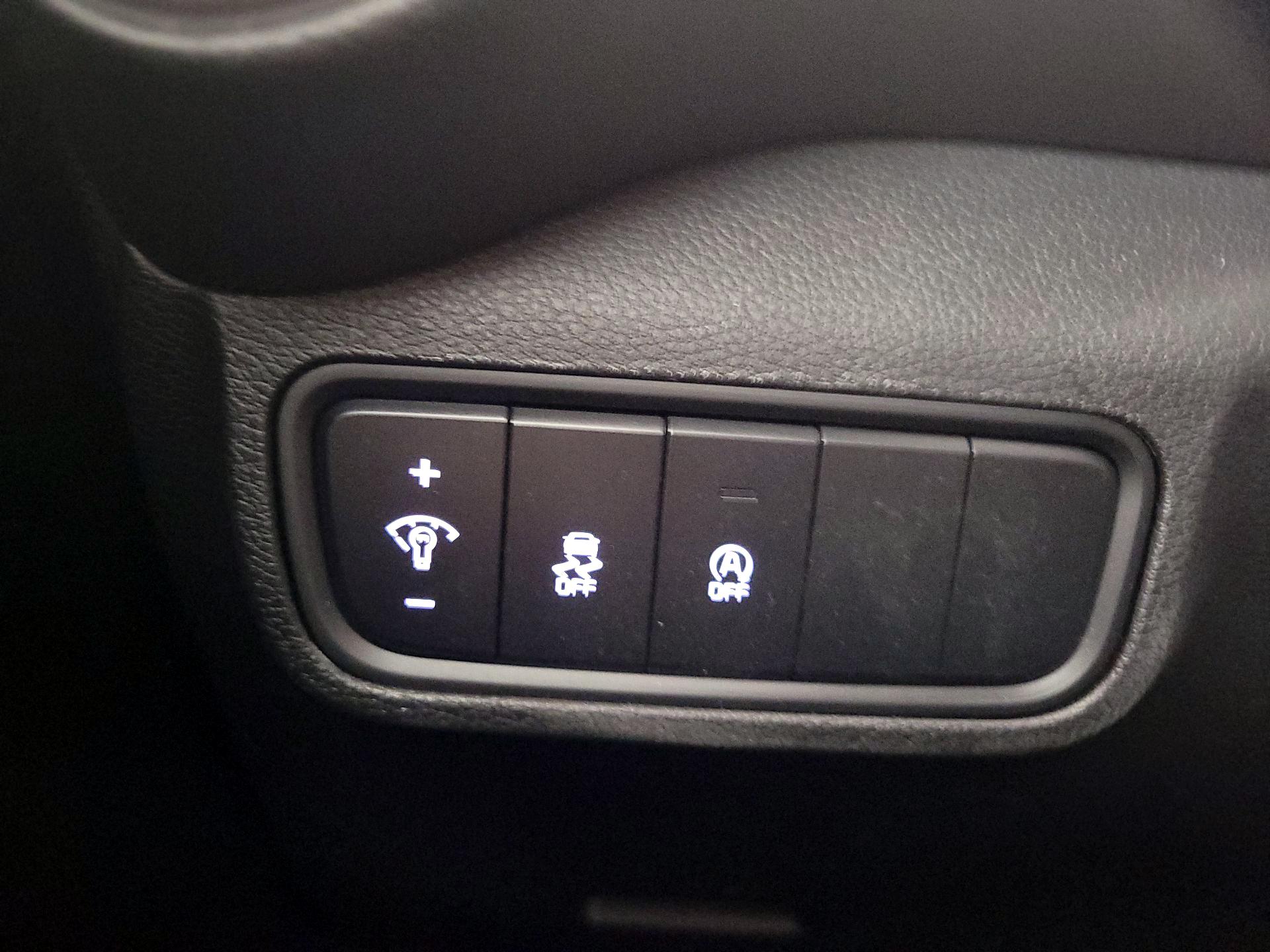 Thumbnail: 2023 Kia Soul - 13