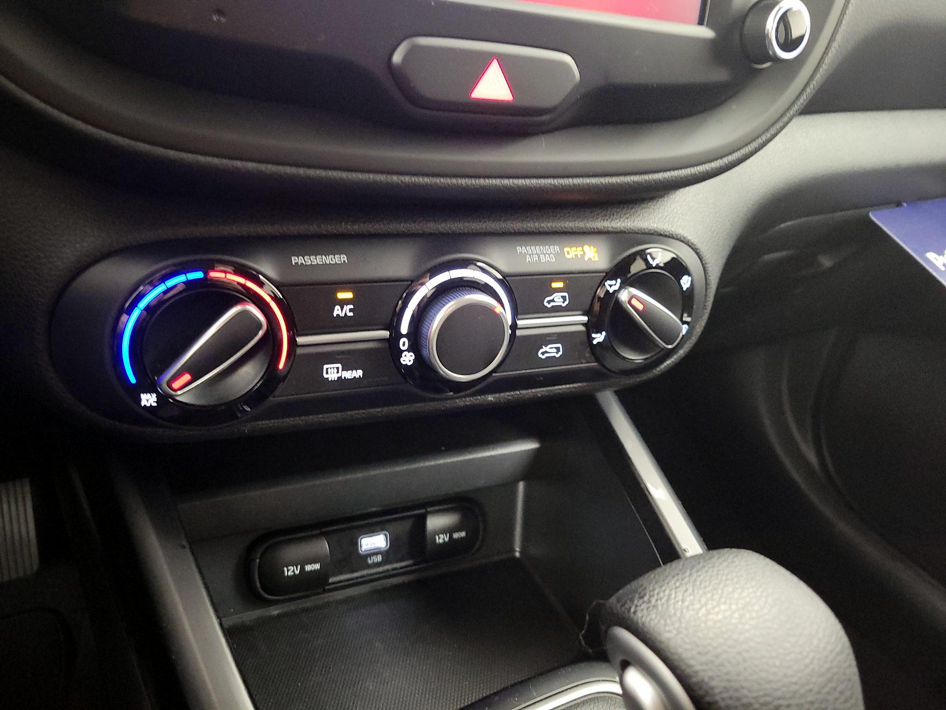 Thumbnail: 2023 Kia Soul - 16