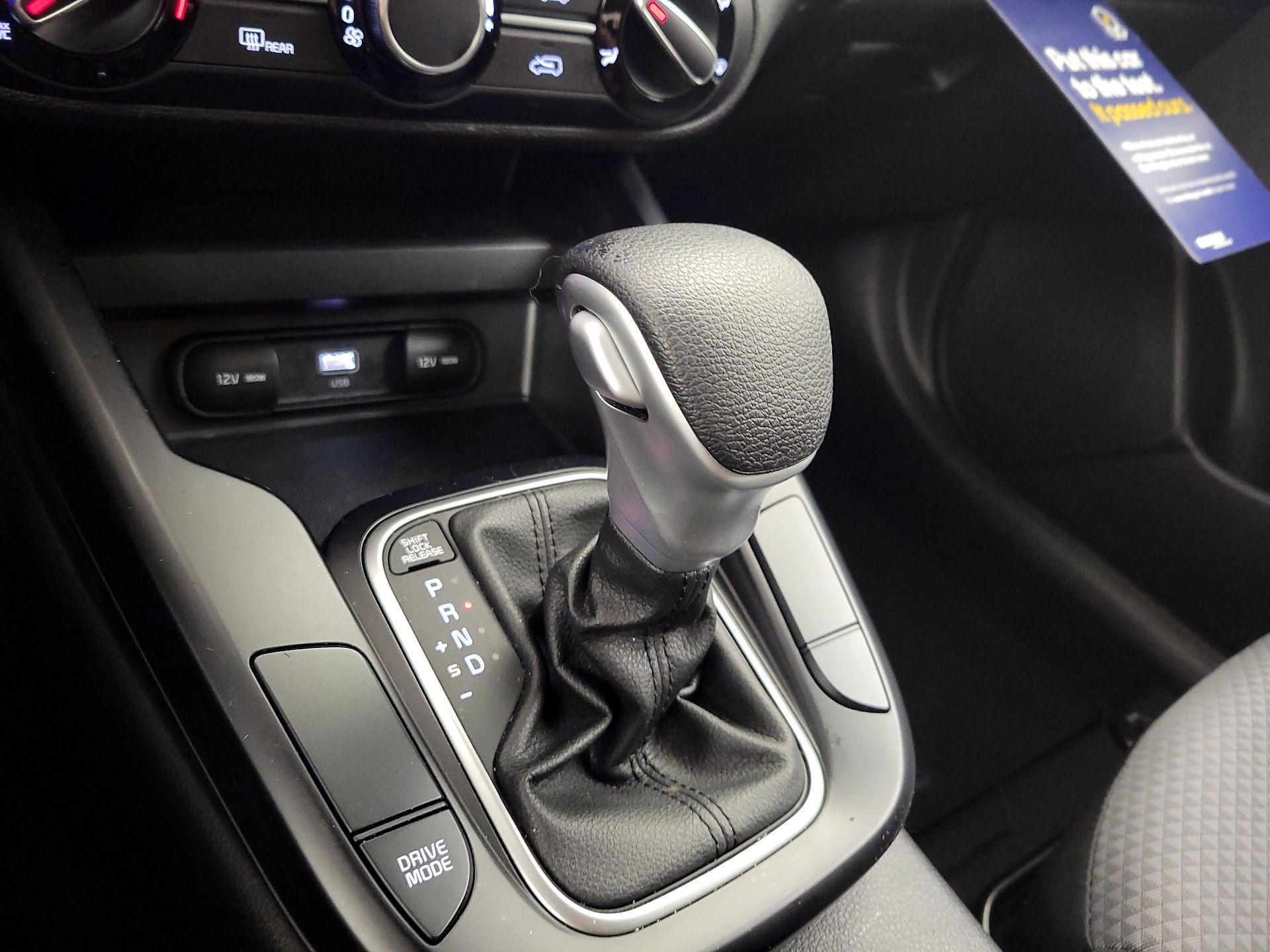 Thumbnail: 2023 Kia Soul - 17