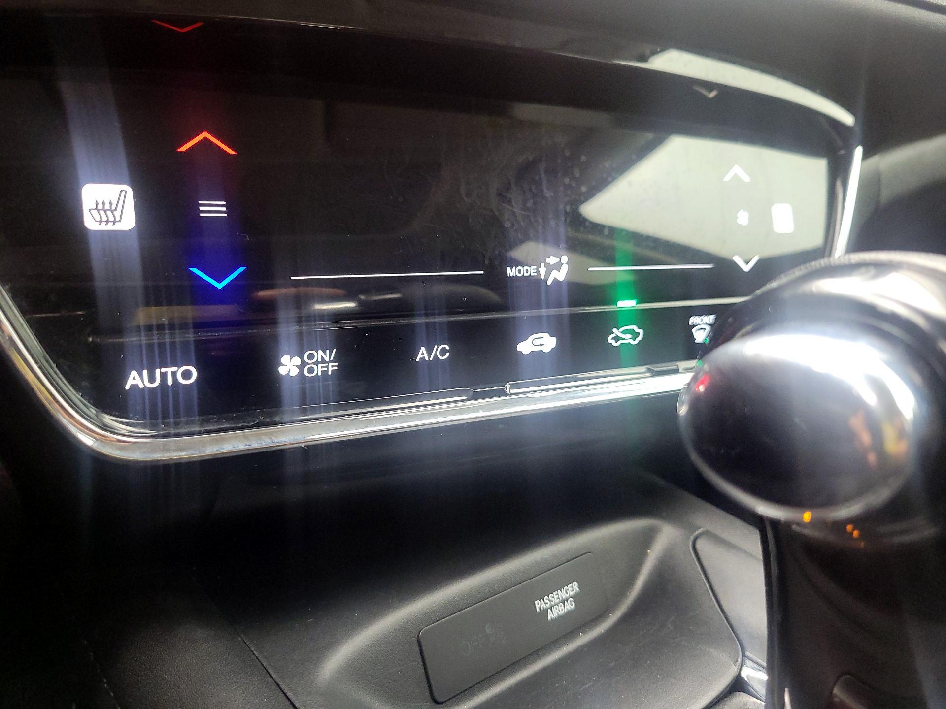 Thumbnail: 2019 Honda HR-V - 16