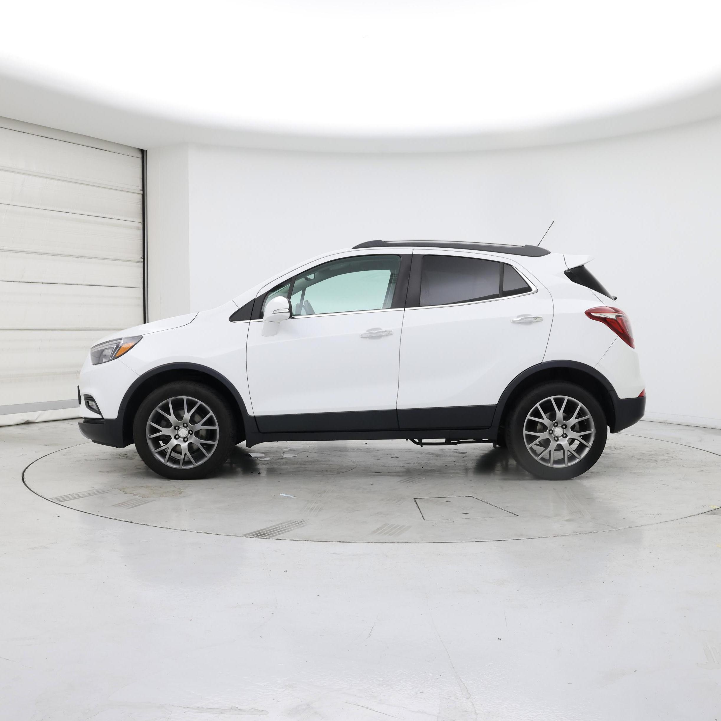 Thumbnail: 2018 Buick Encore - 3