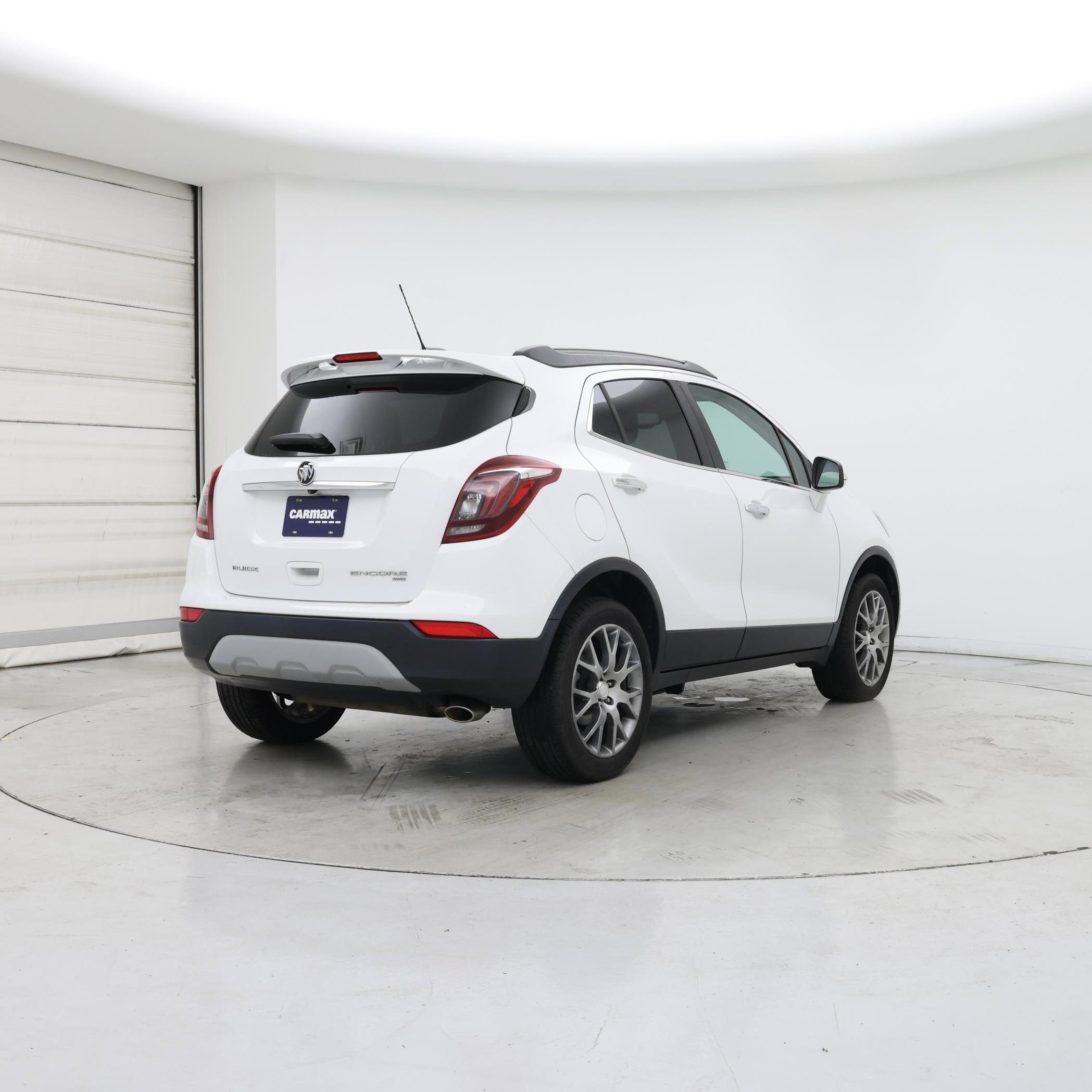 Thumbnail: 2018 Buick Encore - 8