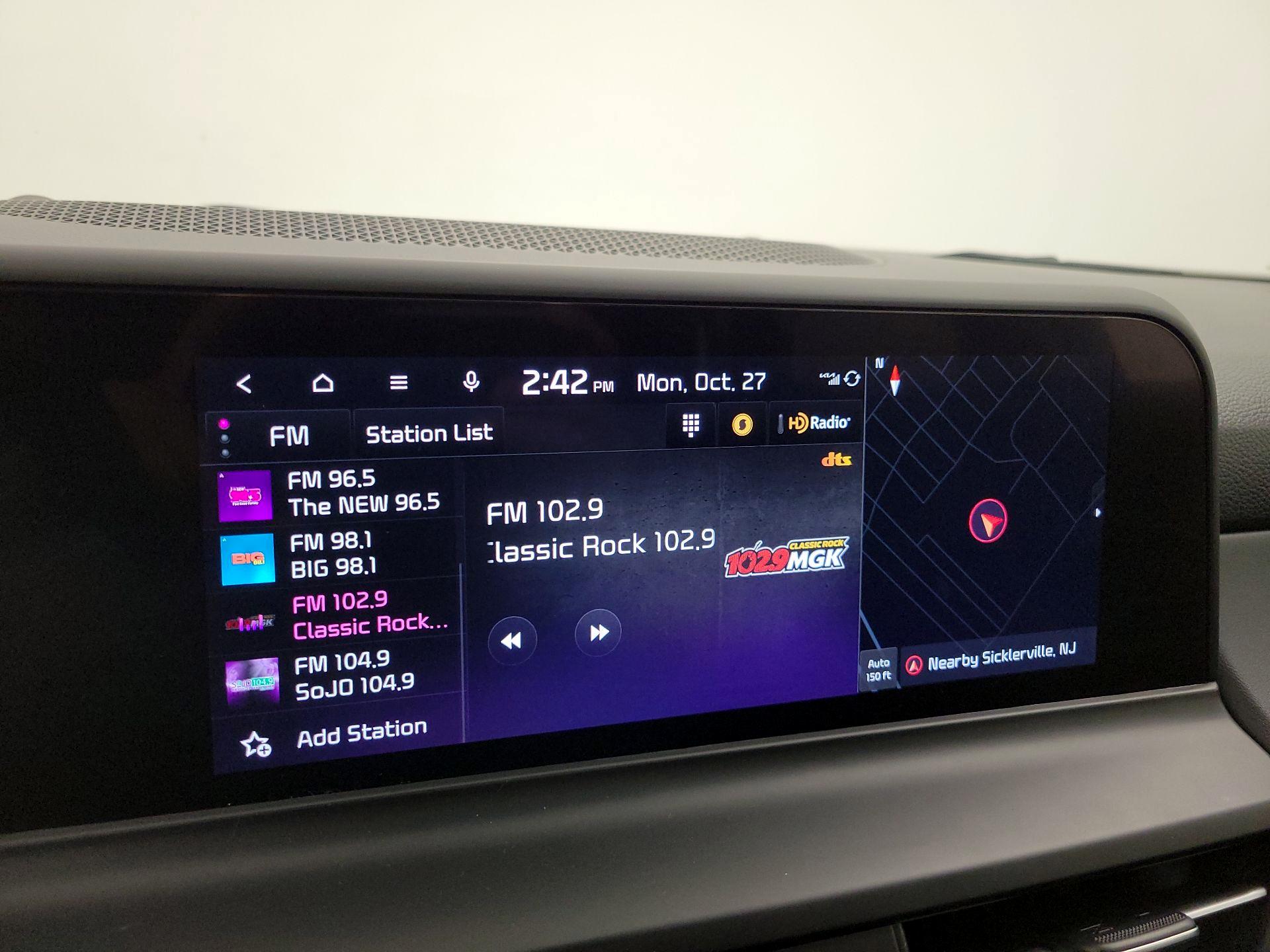 Thumbnail: 2024 Kia Seltos - 16