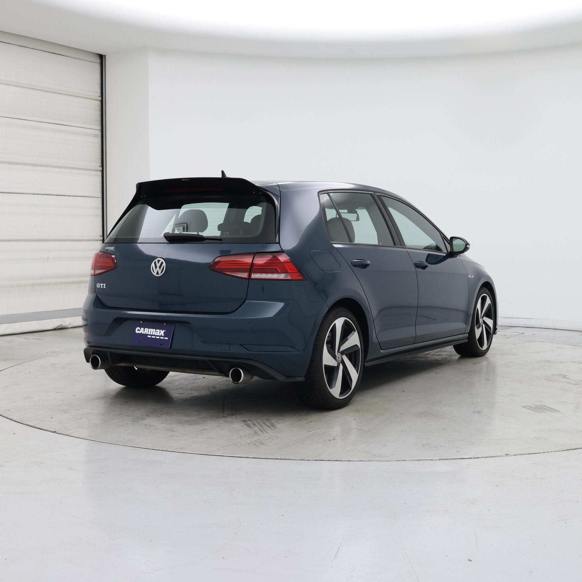 Thumbnail: 2018 Volkswagen Golf - 8