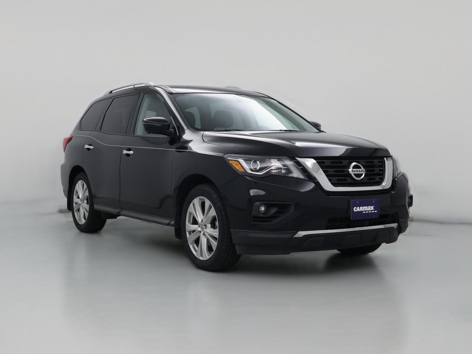 2018 Nissan Pathfinder SL