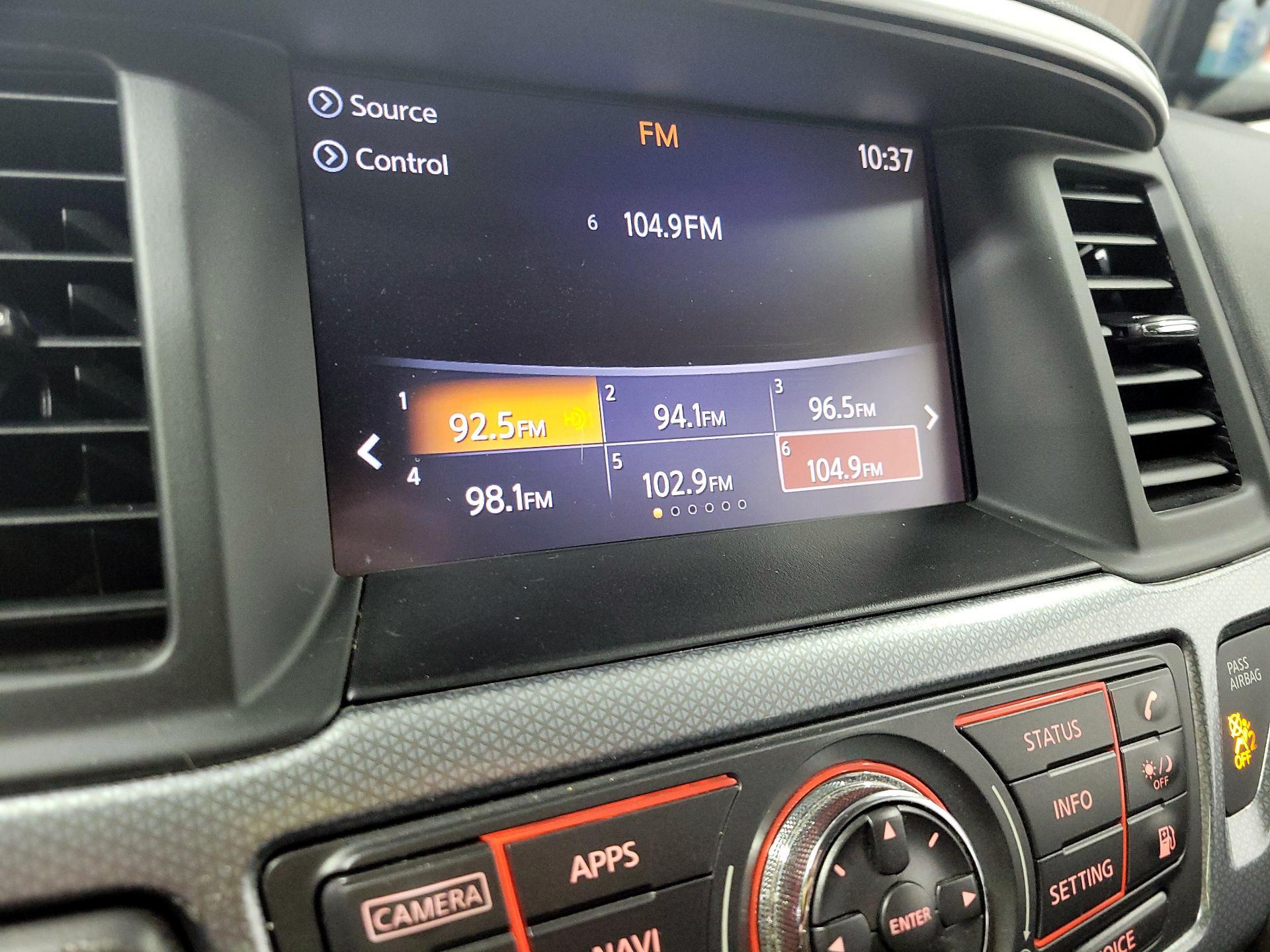 Thumbnail: 2018 Nissan Pathfinder - 16