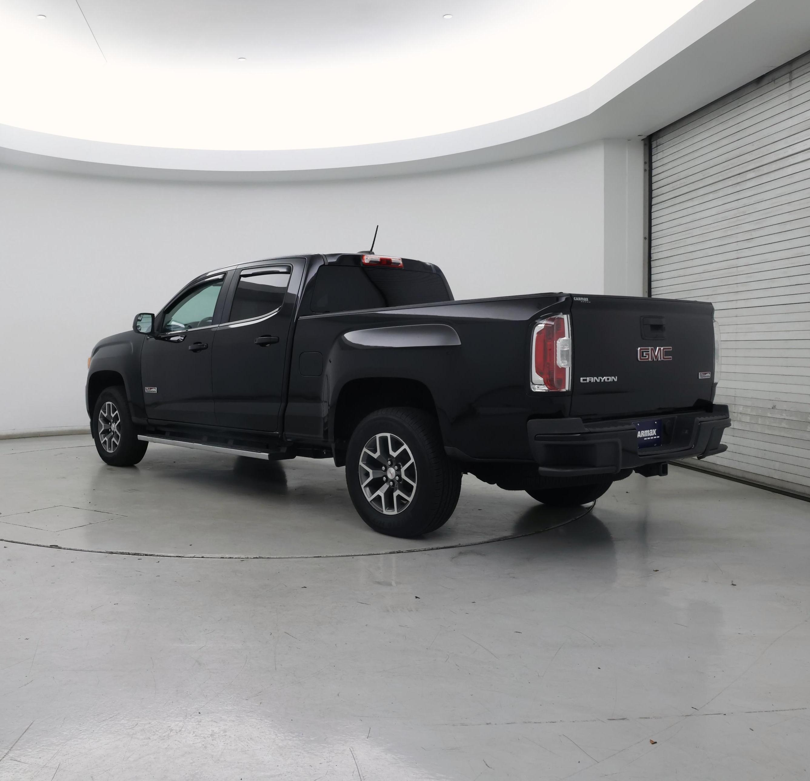 Thumbnail: 2015 GMC Canyon - 2