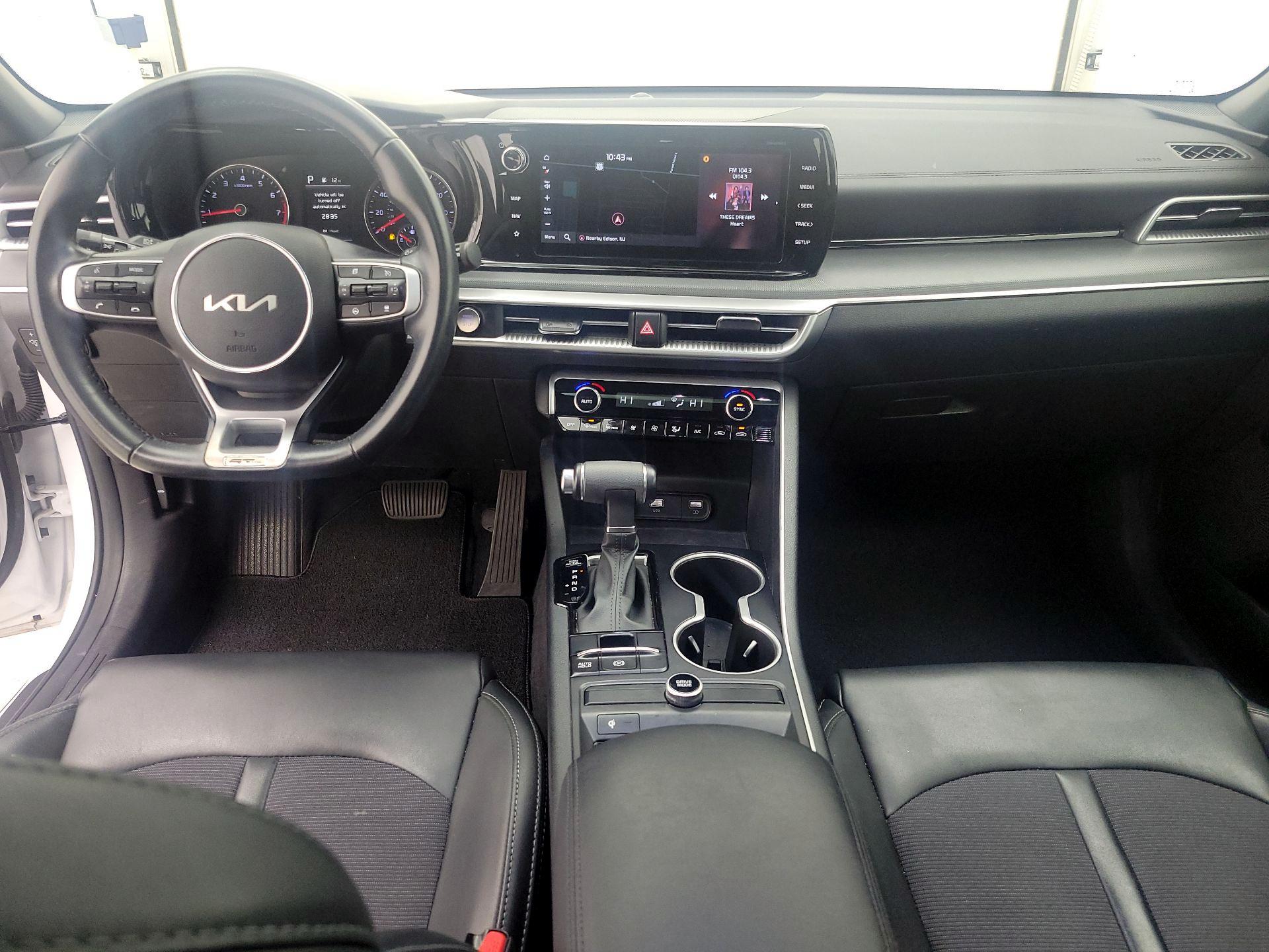 Thumbnail: 2023 Kia K5 - 9