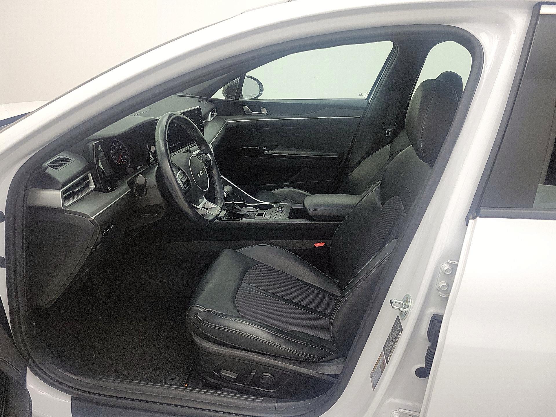 Thumbnail: 2023 Kia K5 - 11