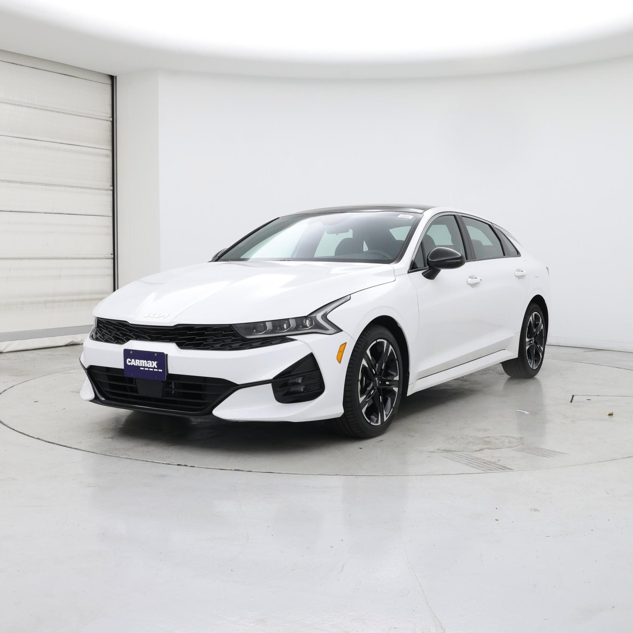 Thumbnail: 2023 Kia K5 - 4