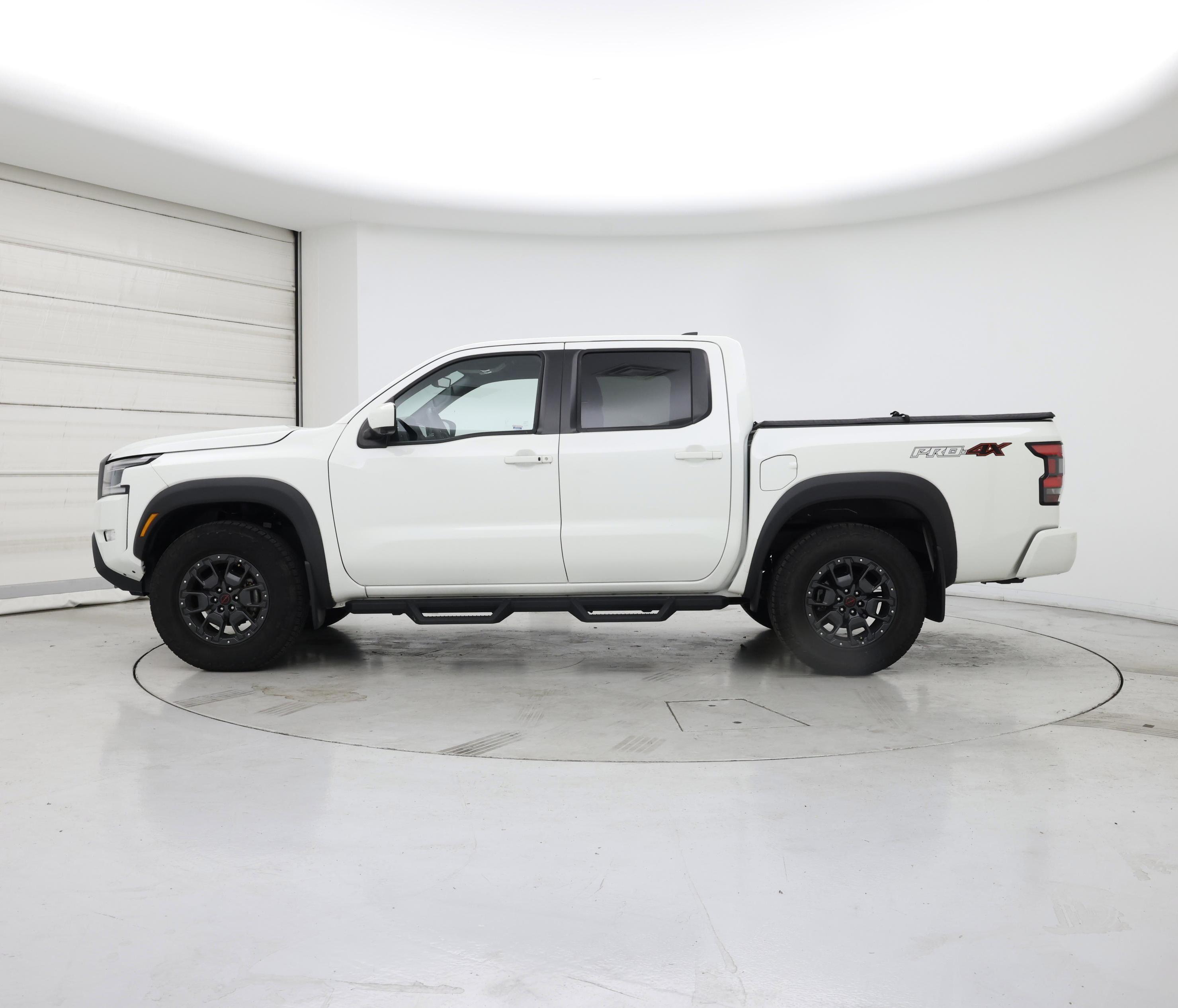 Thumbnail: 2023 Nissan Frontier - 3