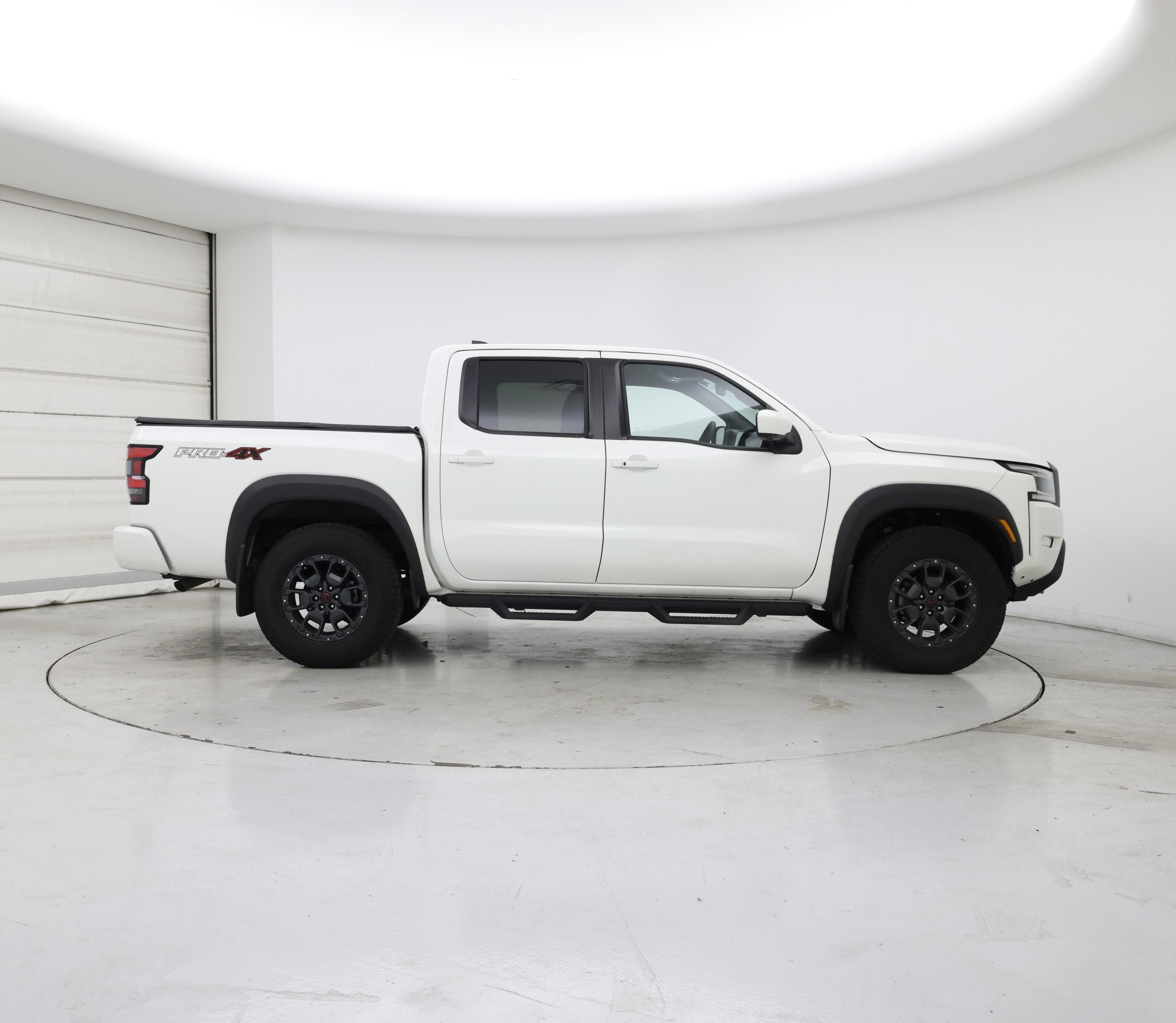 Thumbnail: 2023 Nissan Frontier - 7