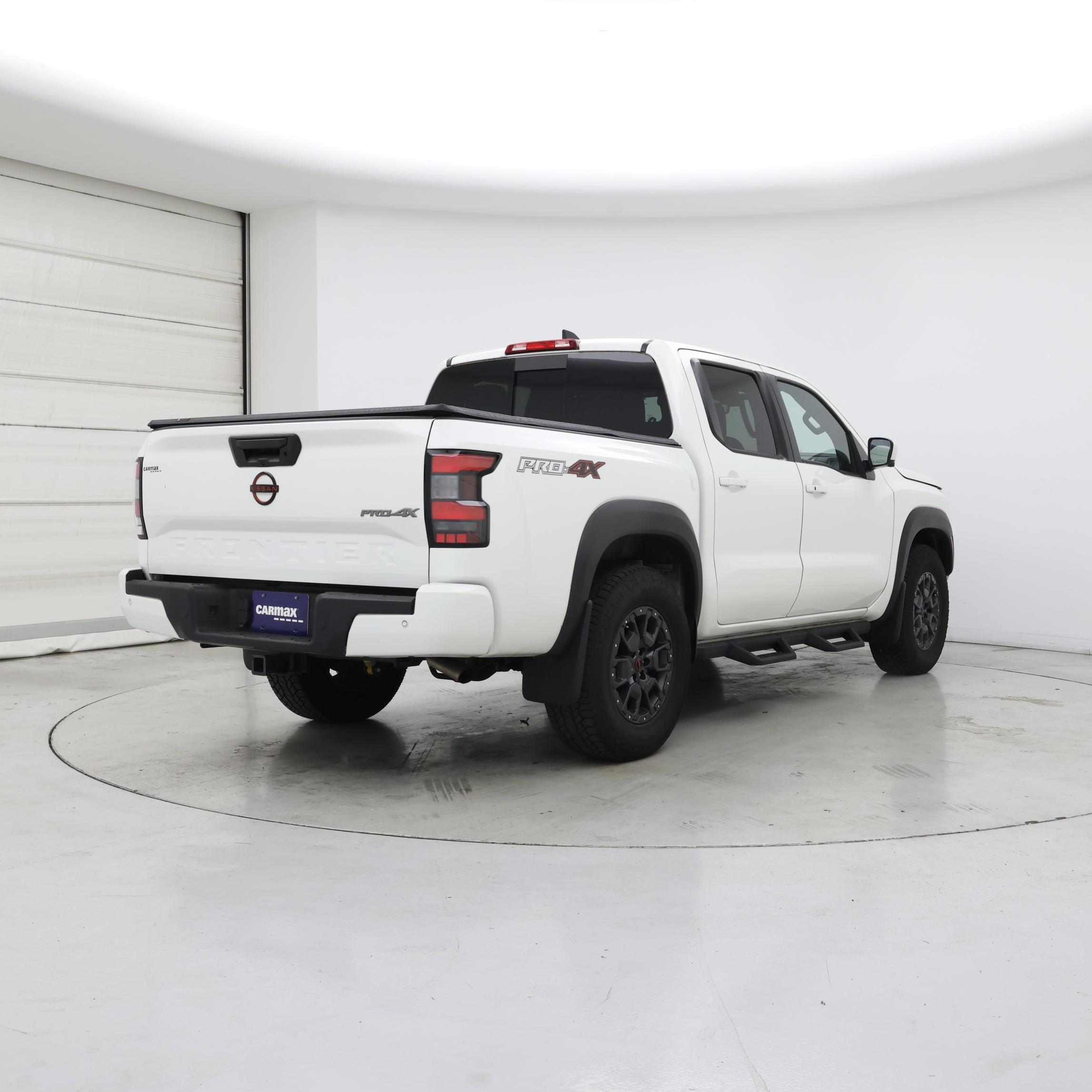 Thumbnail: 2023 Nissan Frontier - 8