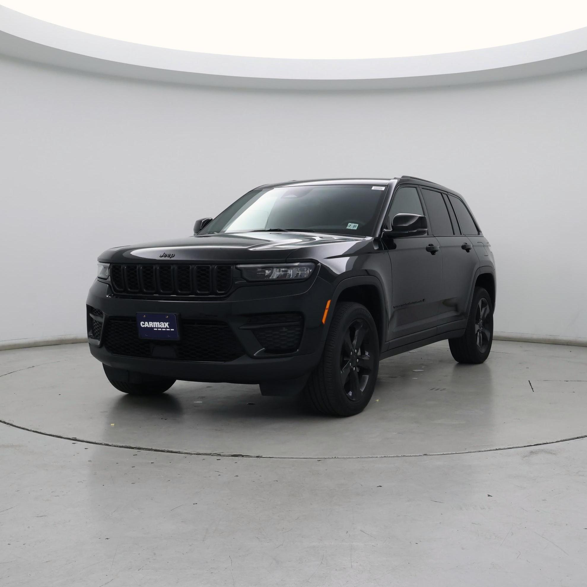 Thumbnail: 2022 Jeep Grand Cherokee - 4