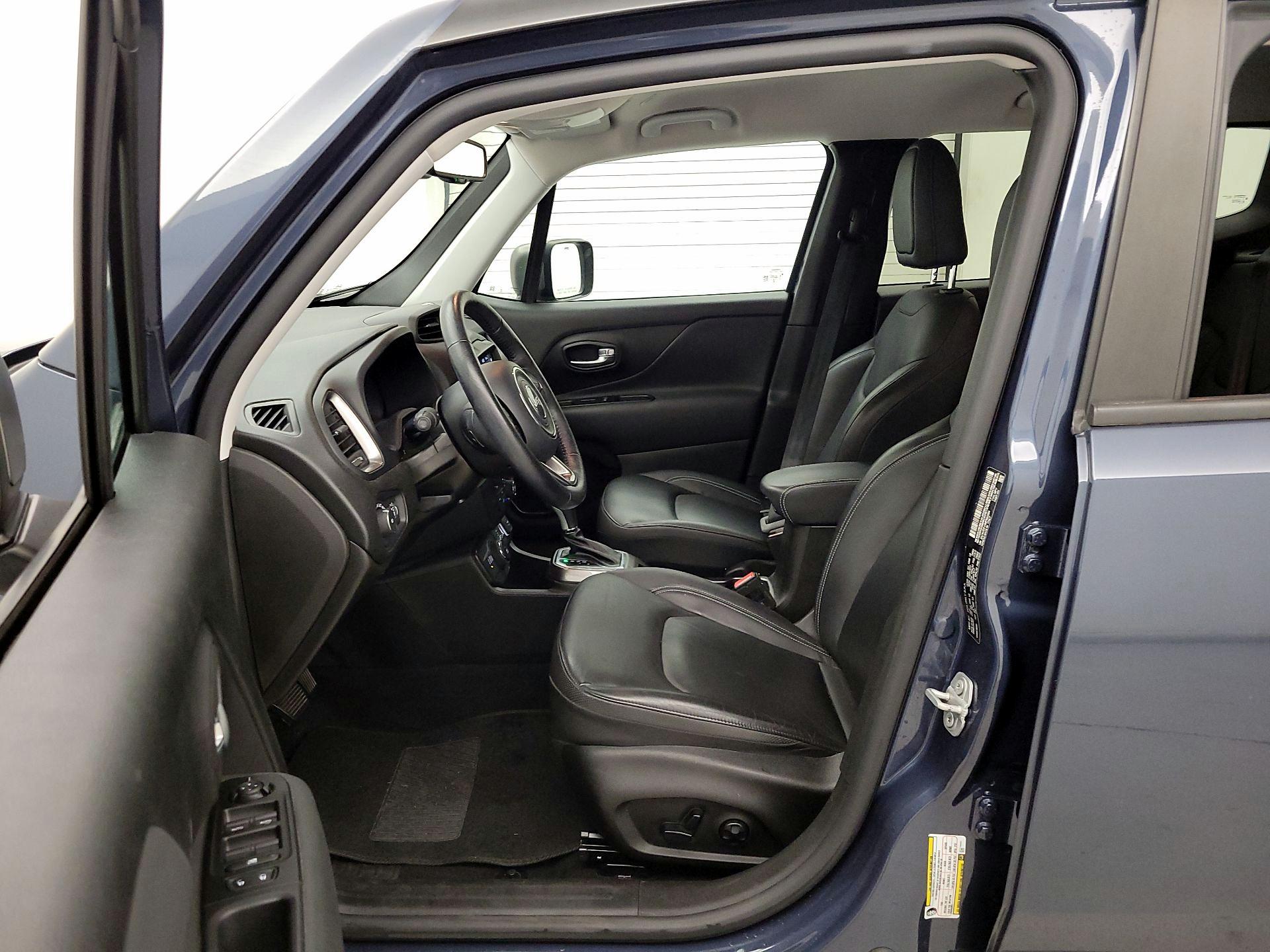 Thumbnail: 2021 Jeep Renegade - 11