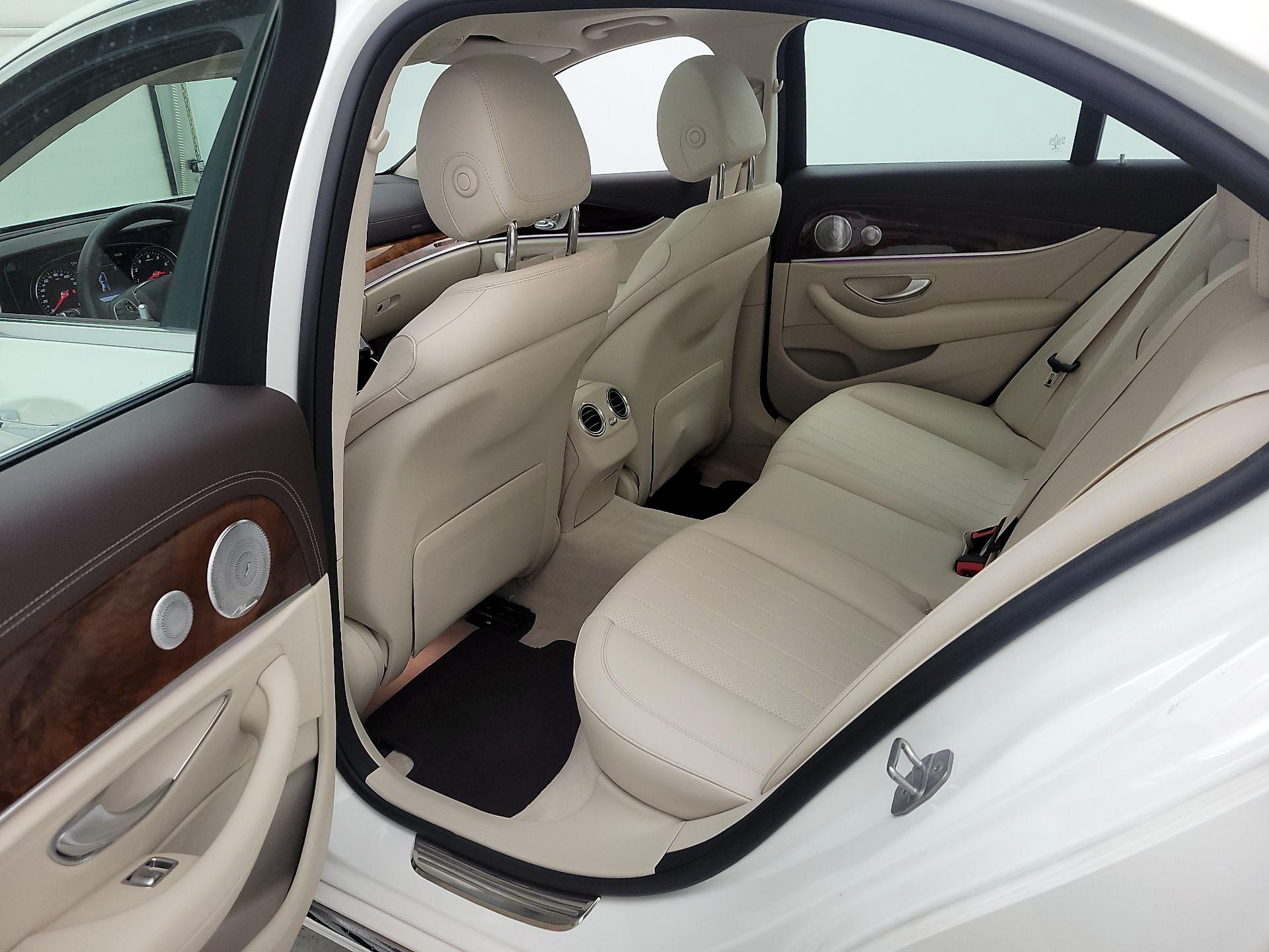 Thumbnail: 2018 Mercedes-Benz E-Class - 20