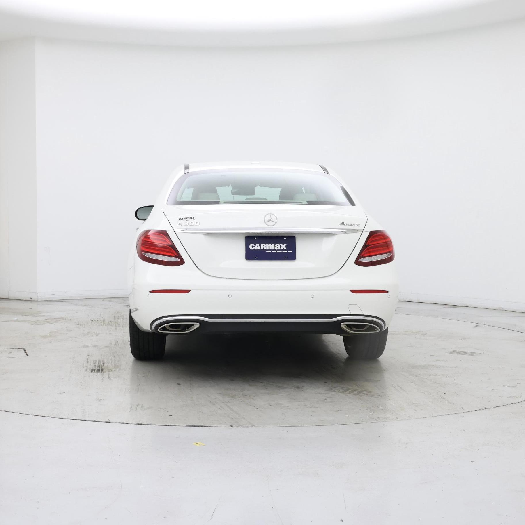 Thumbnail: 2018 Mercedes-Benz E-Class - 6