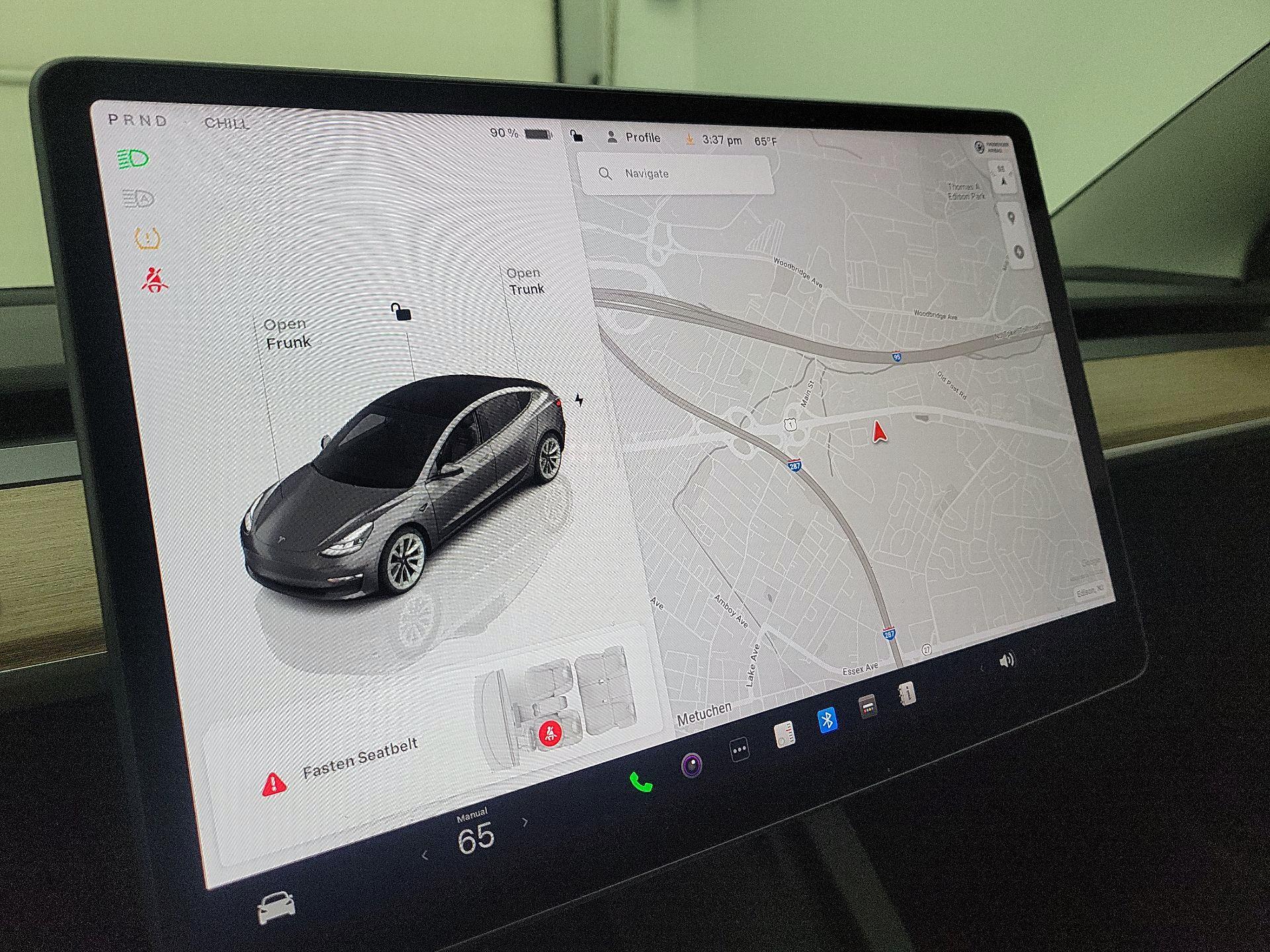 Thumbnail: 2023 Tesla Model 3 - 13