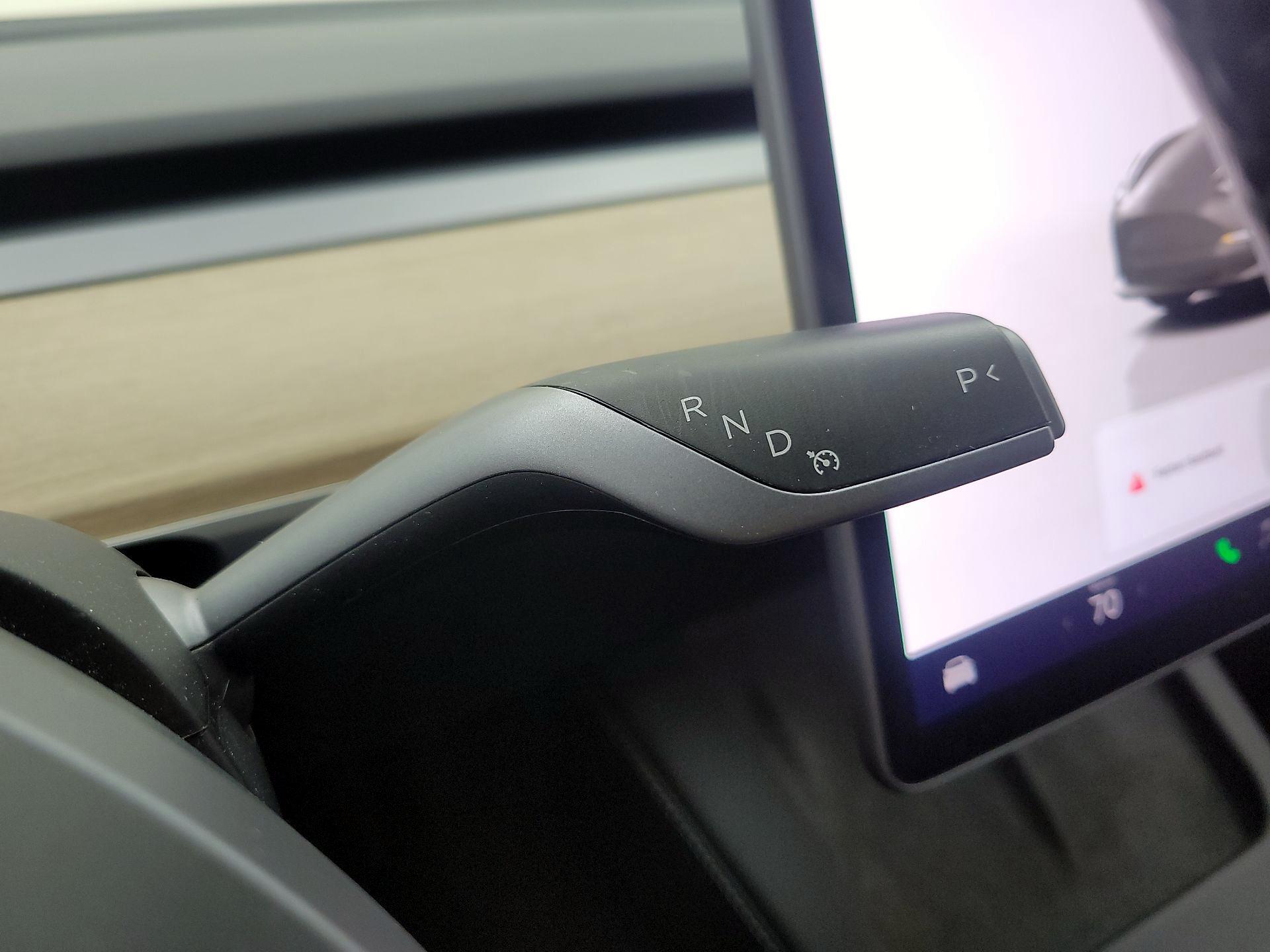 Thumbnail: 2023 Tesla Model 3 - 17