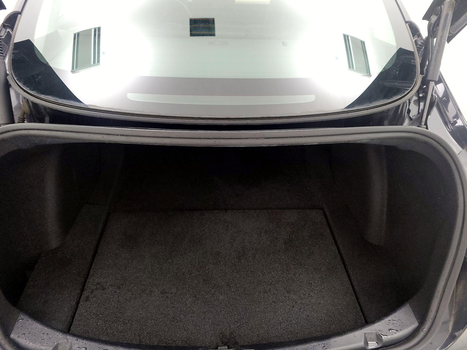 Thumbnail: 2023 Tesla Model 3 - 19