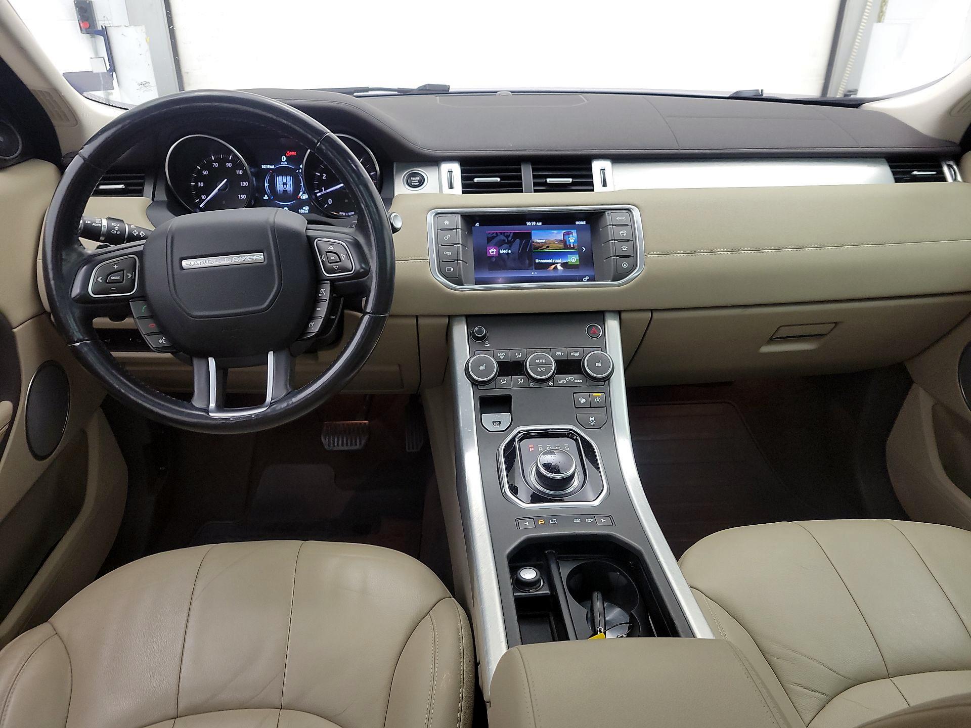 Thumbnail: 2017 Land Rover Range Rover Evoque - 9