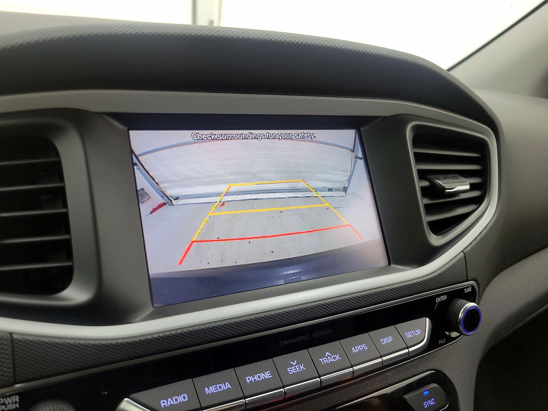 Thumbnail: 2018 Hyundai Ioniq - 14