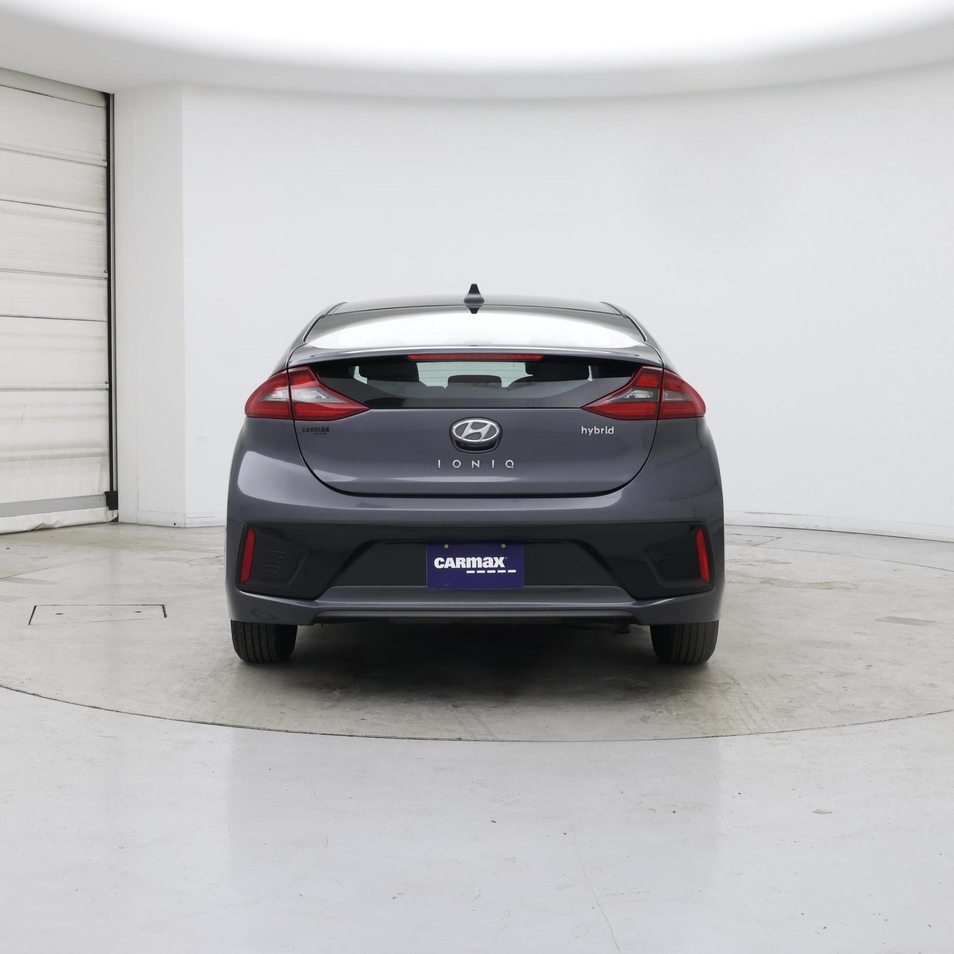 Thumbnail: 2018 Hyundai Ioniq - 6