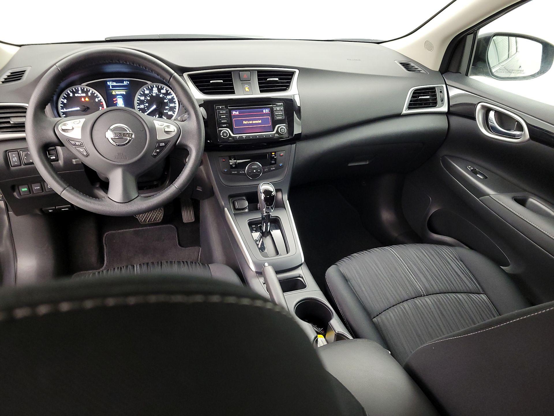 Thumbnail: 2018 Nissan Sentra - 9