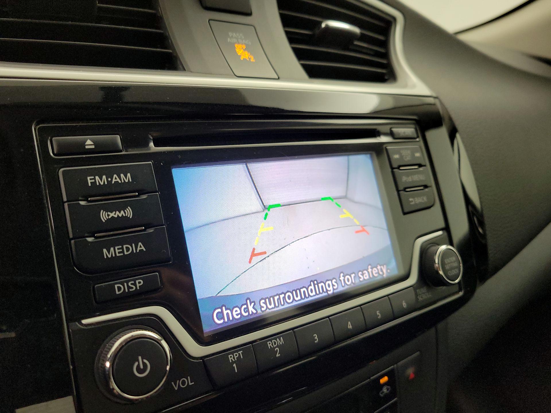 Thumbnail: 2018 Nissan Sentra - 14