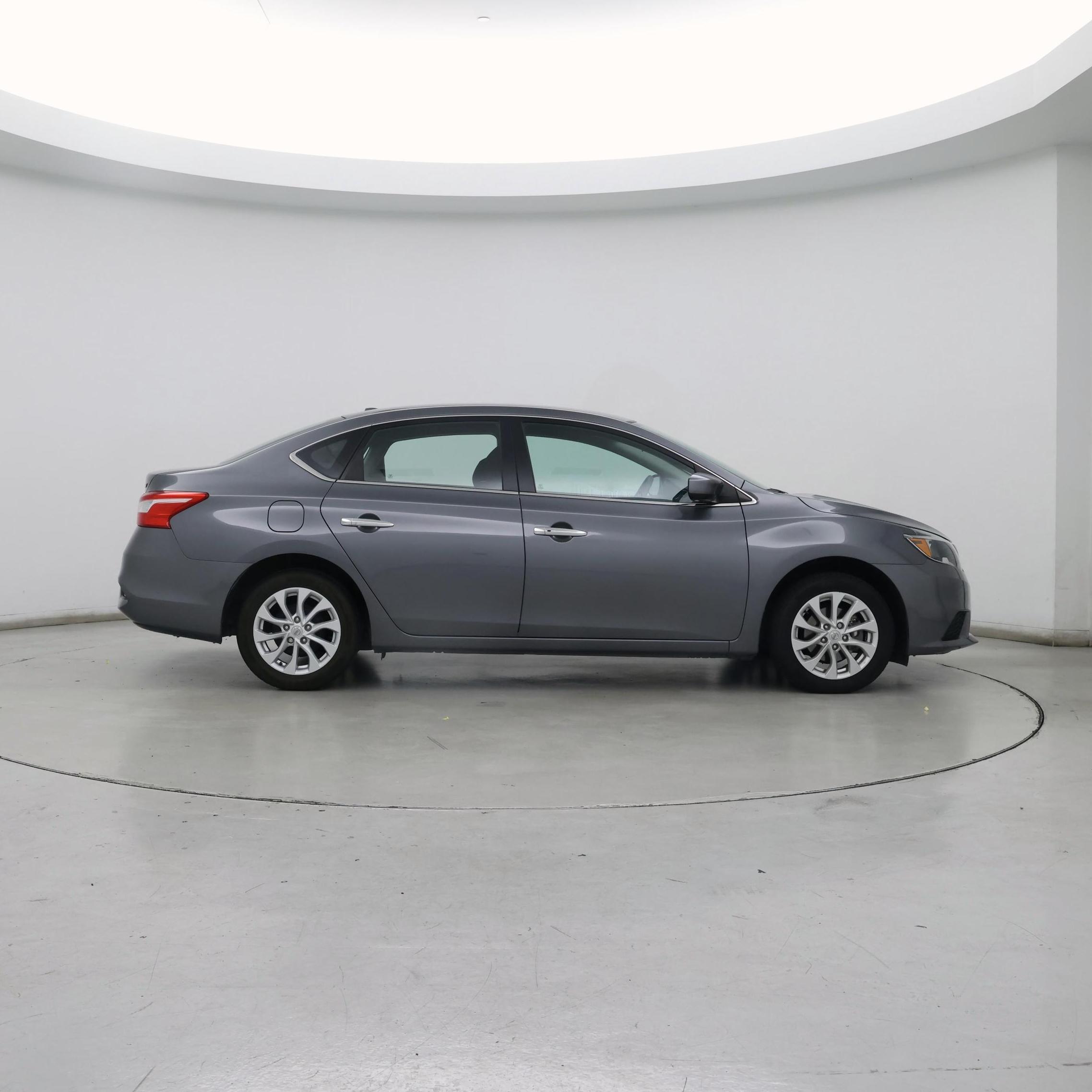 Thumbnail: 2018 Nissan Sentra - 7