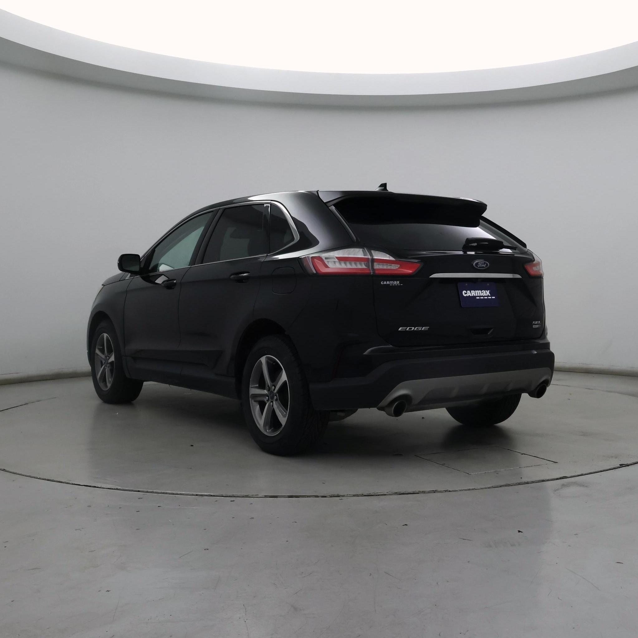 Thumbnail: 2019 Ford Edge - 2
