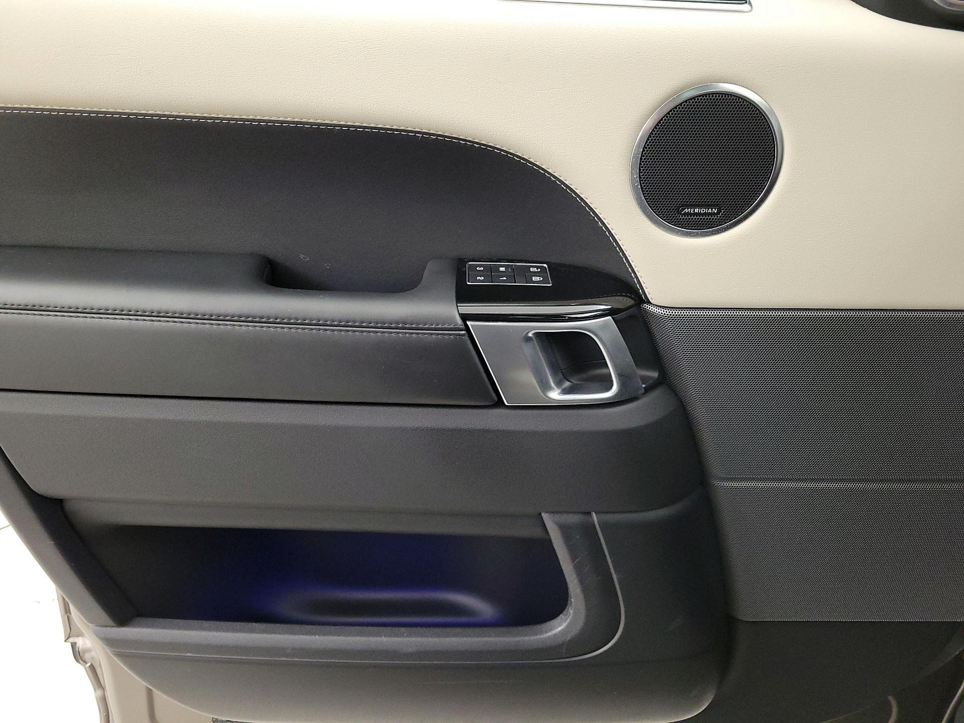 Thumbnail: 2021 Land Rover Range Rover Sport - 12