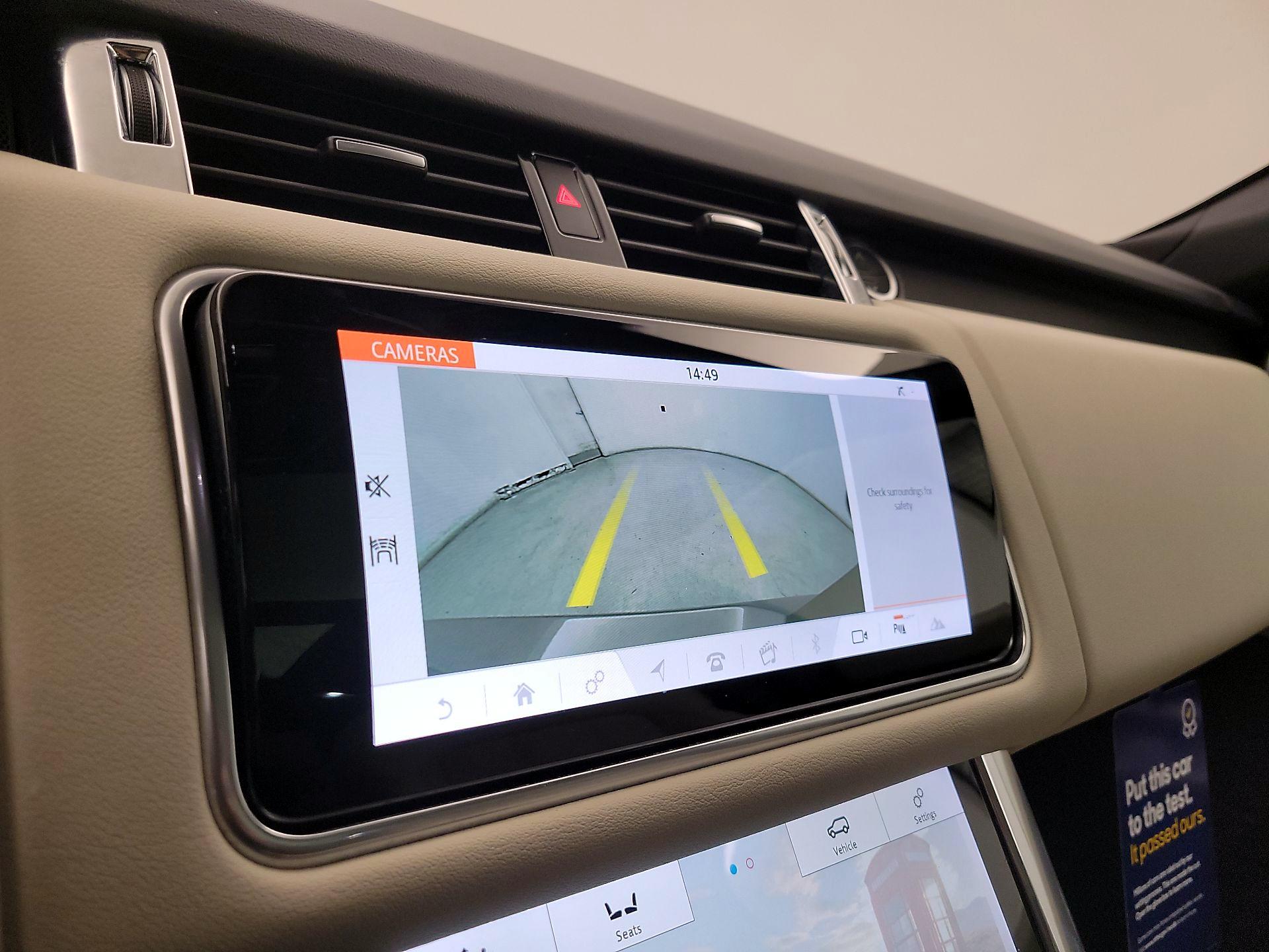 Thumbnail: 2021 Land Rover Range Rover Sport - 15