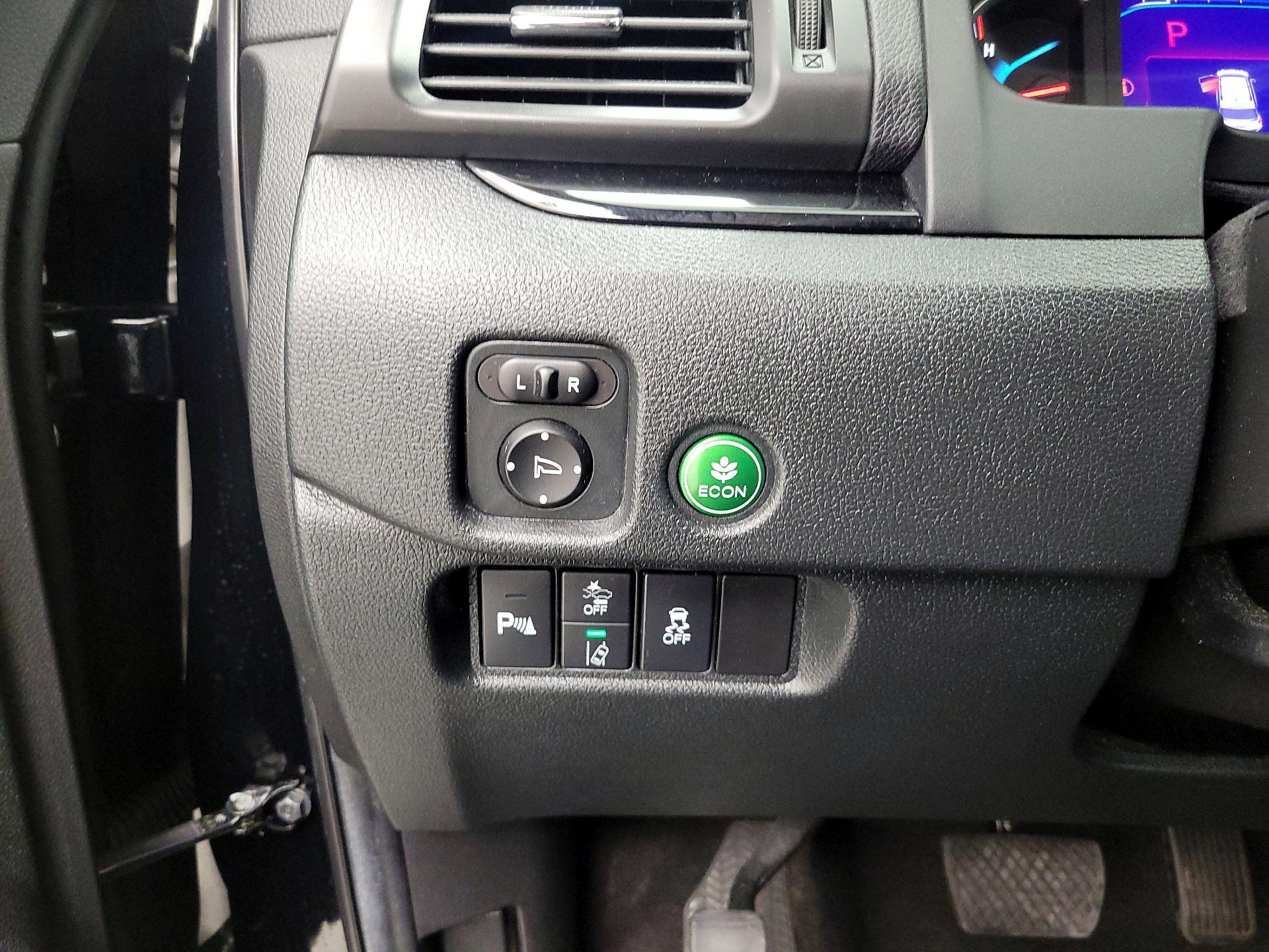 Thumbnail: 2022 Honda Pilot - 14