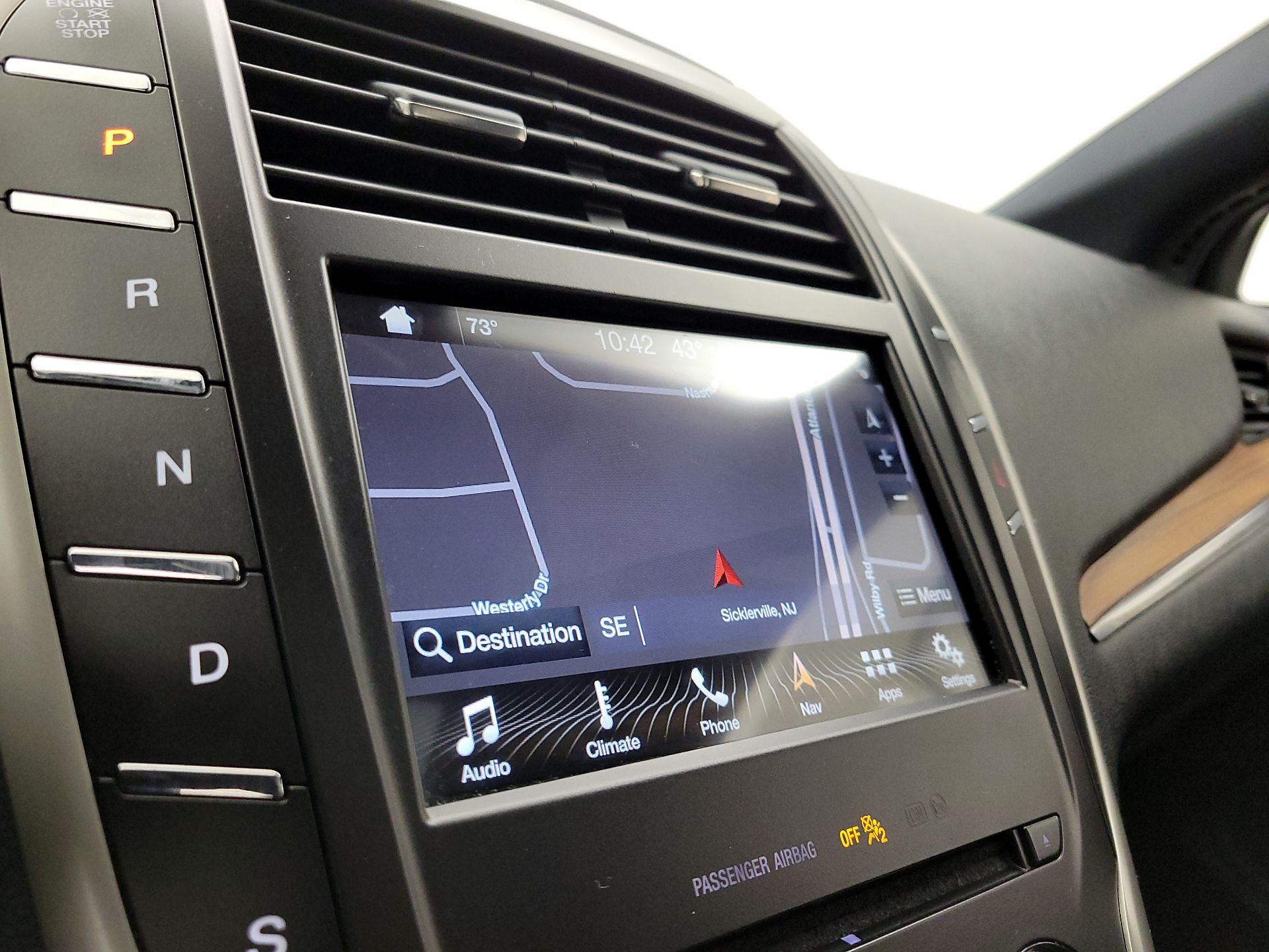 Thumbnail: 2019 Lincoln MKC - 14