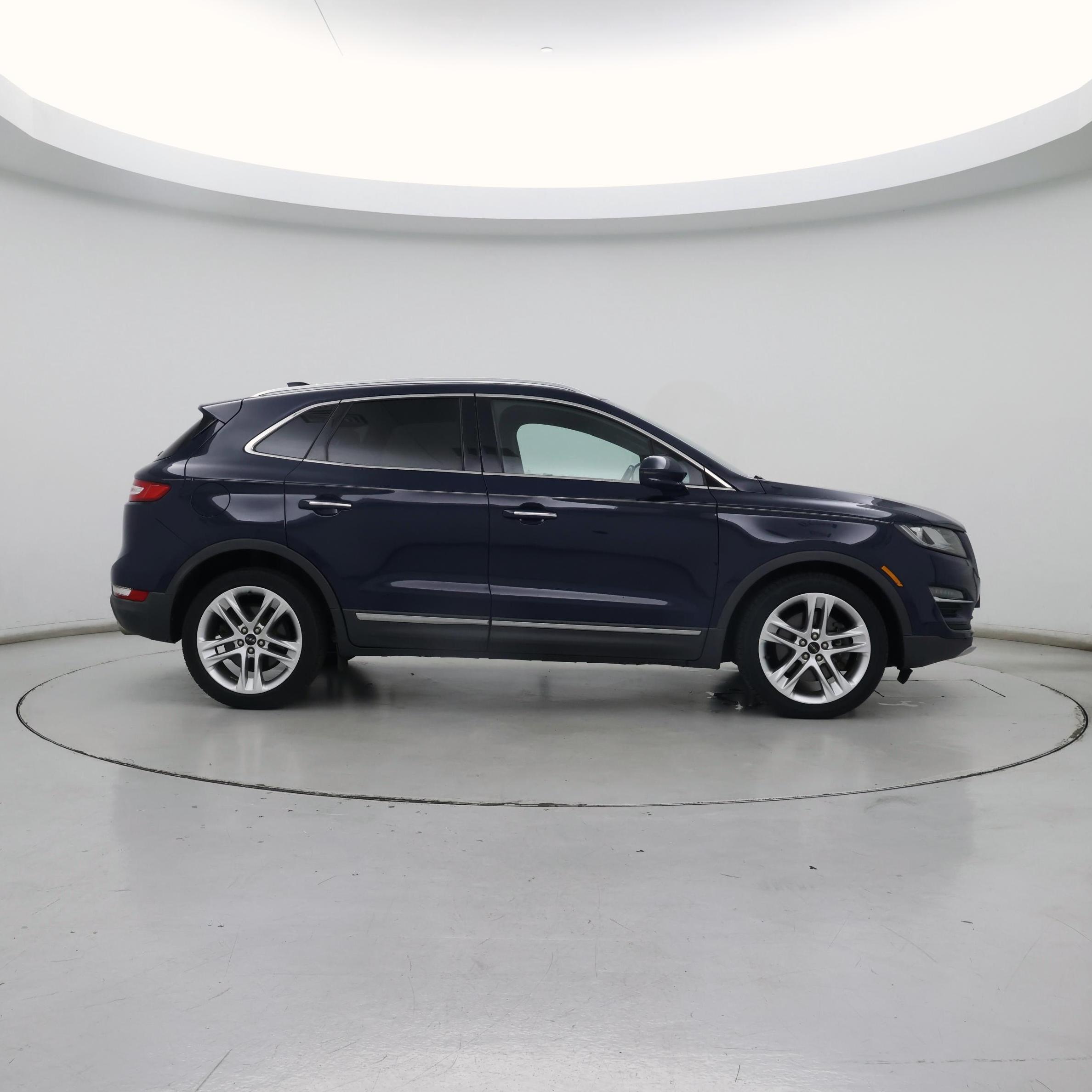 Thumbnail: 2019 Lincoln MKC - 7