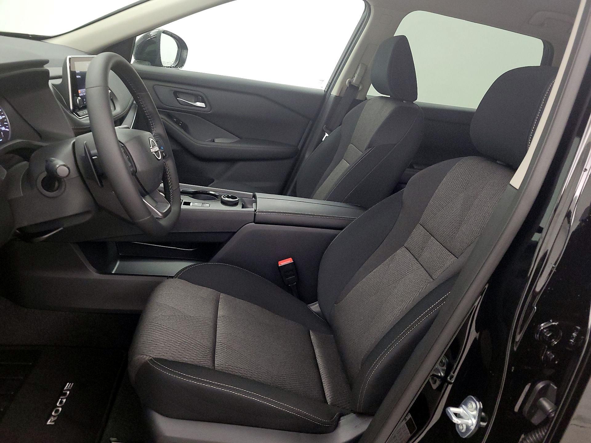 Thumbnail: 2026 Nissan Rogue - 11