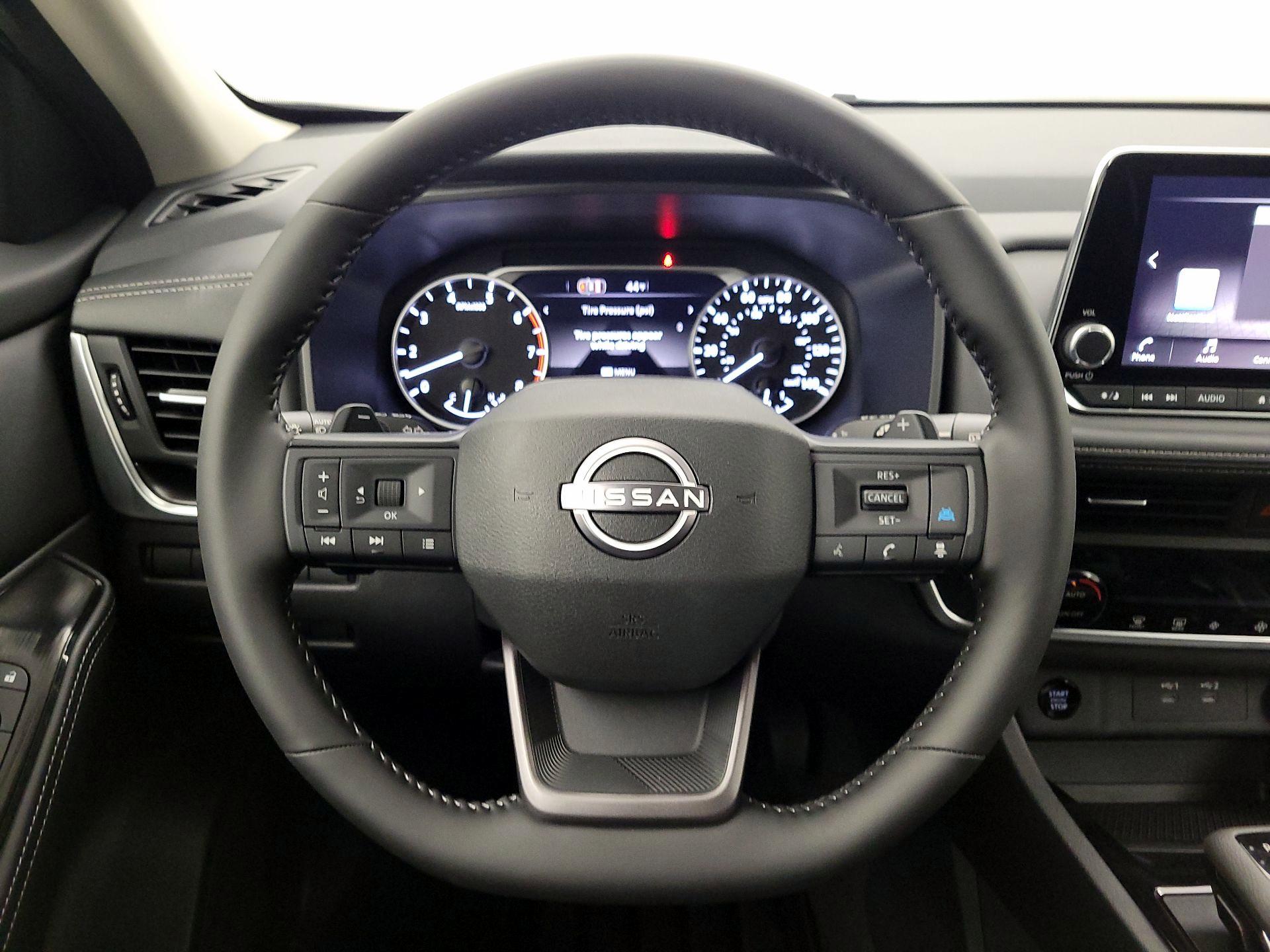 Thumbnail: 2026 Nissan Rogue - 10