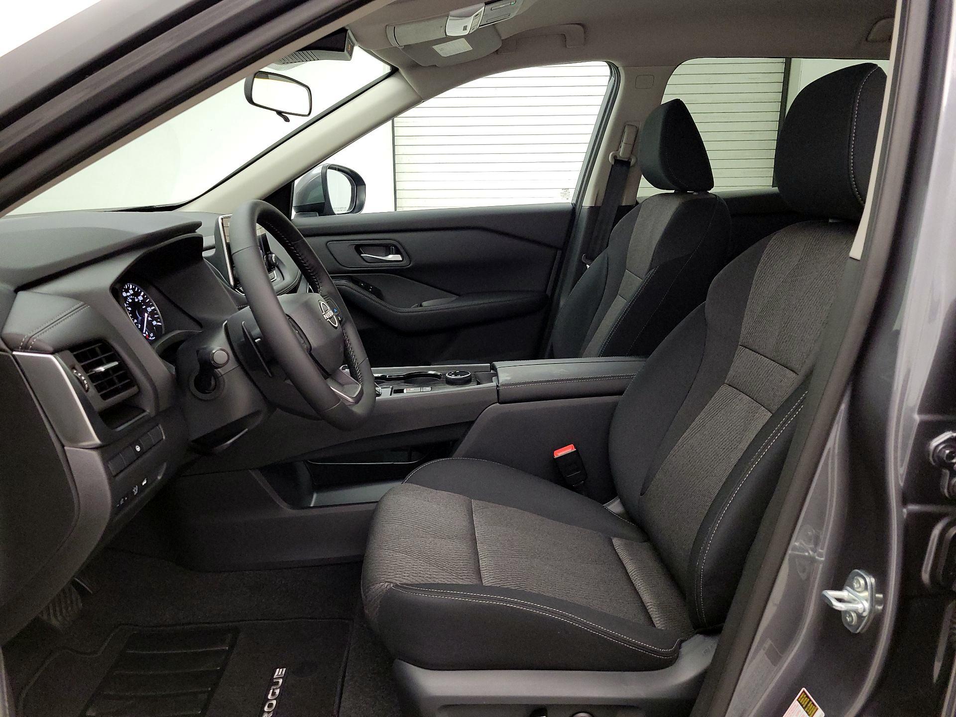 Thumbnail: 2026 Nissan Rogue - 11