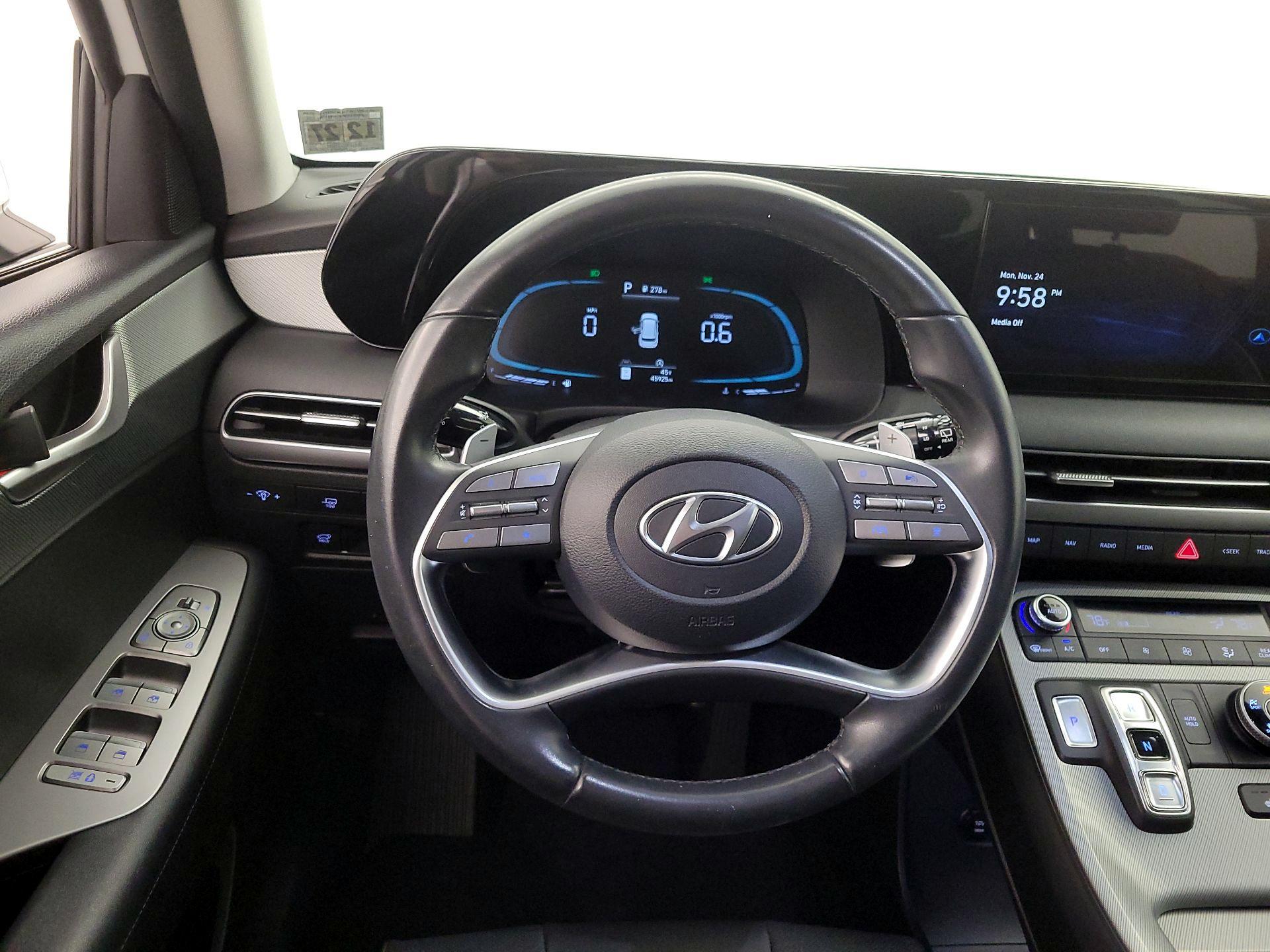 Thumbnail: 2023 Hyundai Palisade - 10