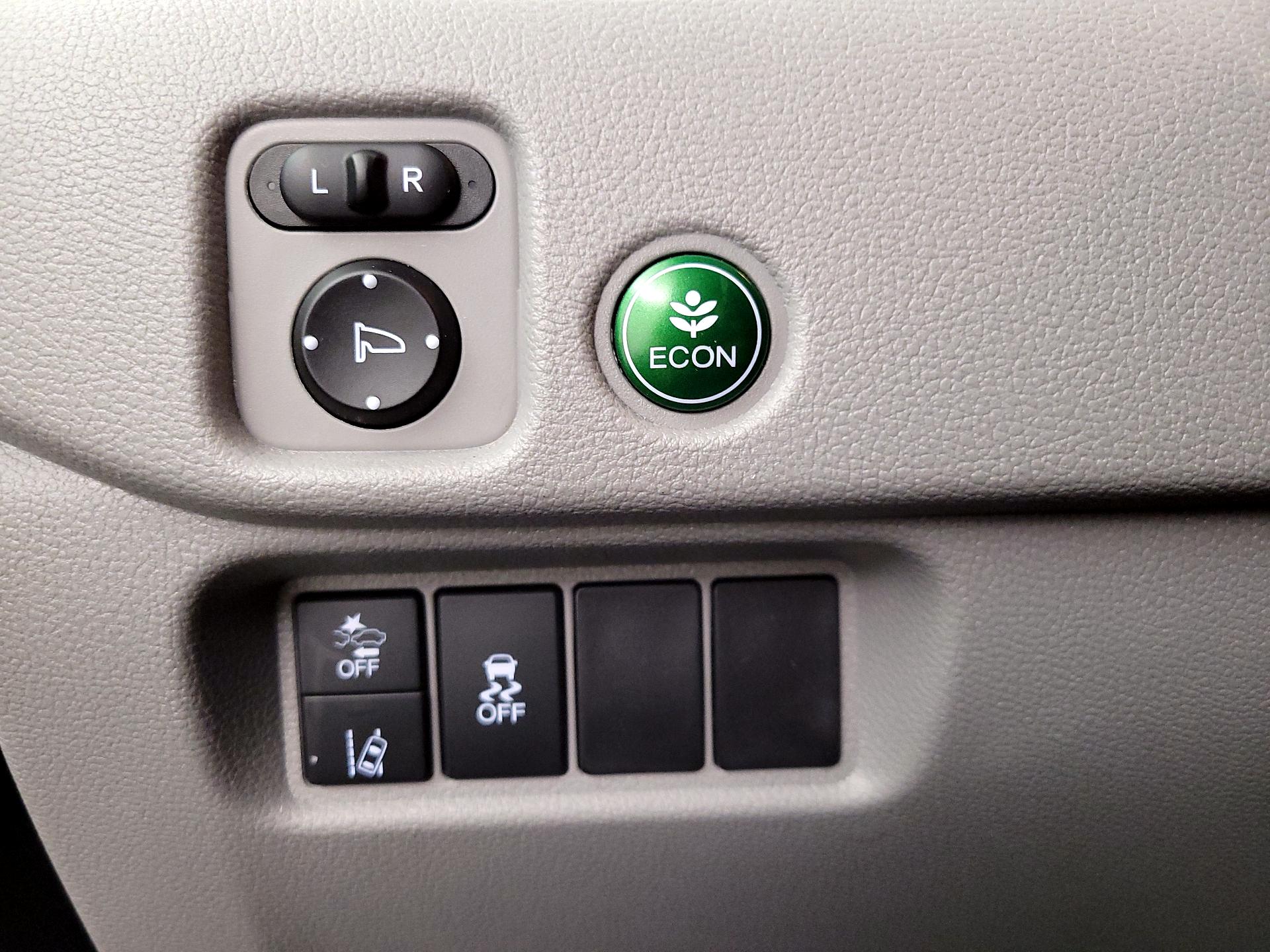 Thumbnail: 2020 Honda Pilot - 13