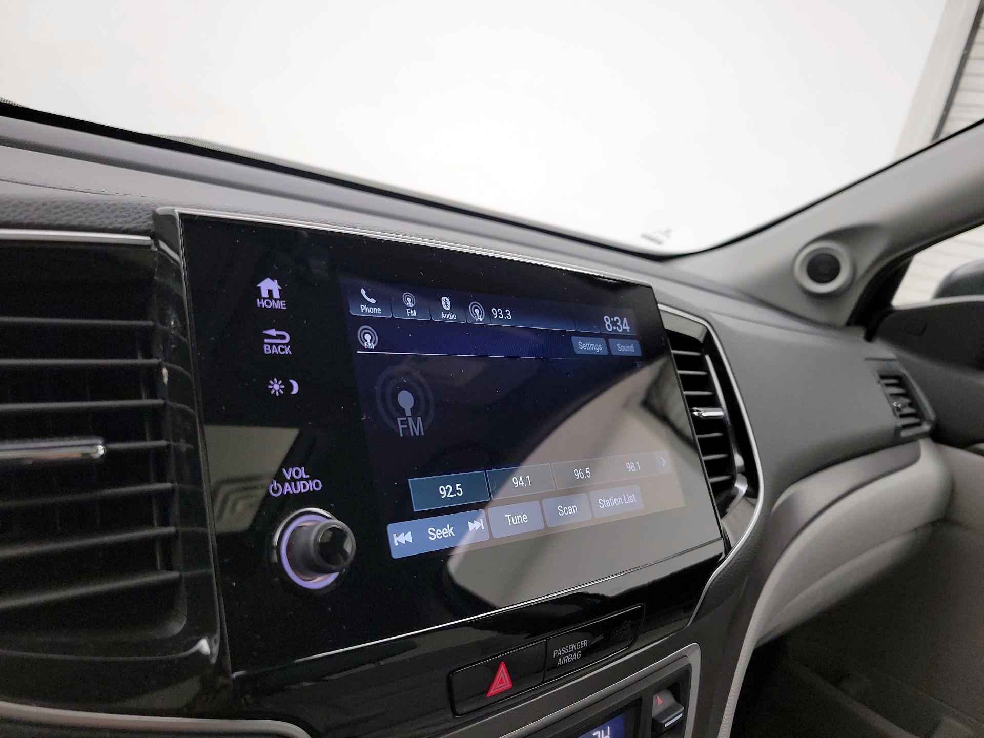 Thumbnail: 2020 Honda Pilot - 15