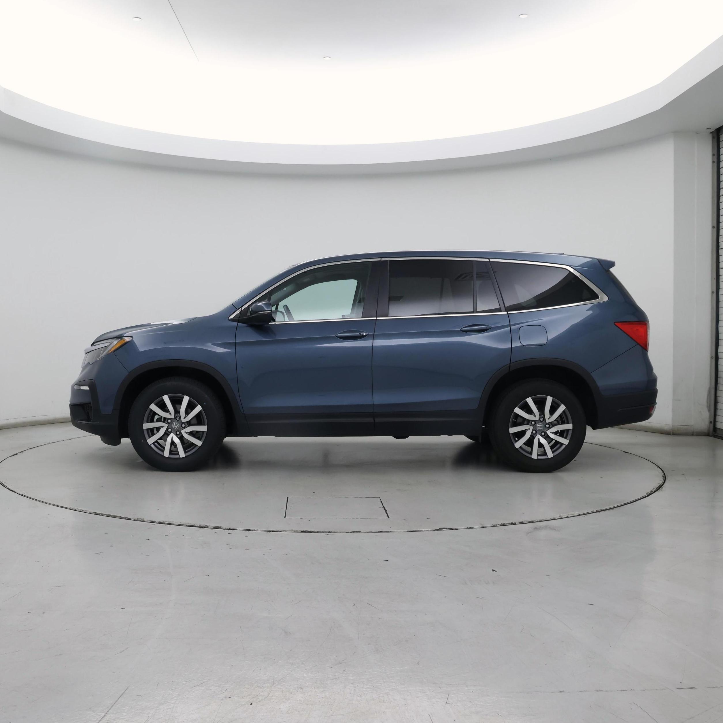 Thumbnail: 2020 Honda Pilot - 3