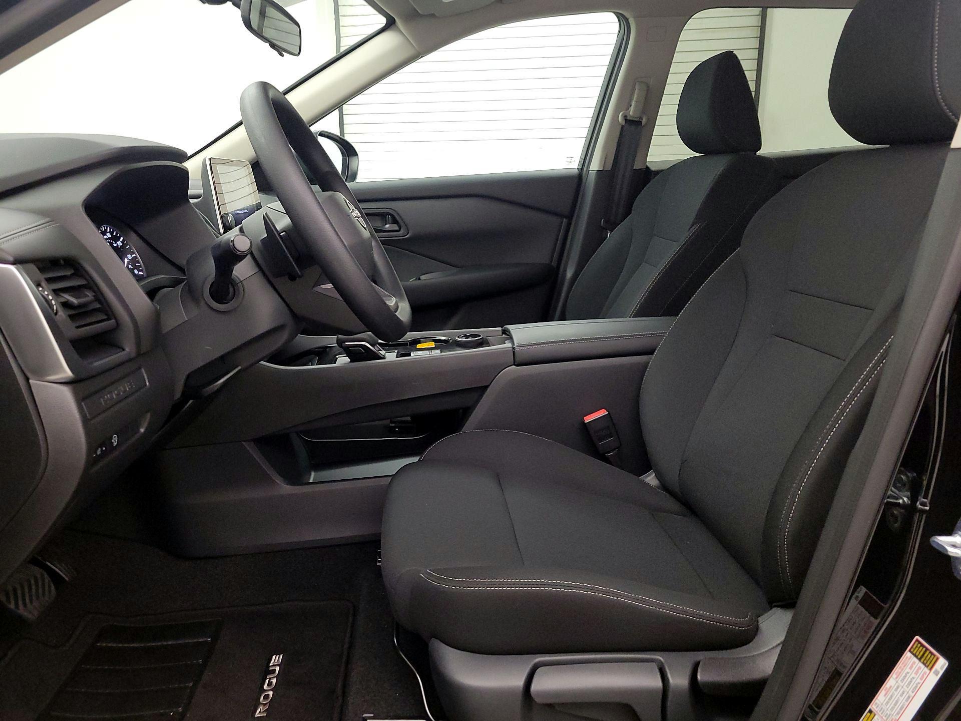 Thumbnail: 2026 Nissan Rogue - 11