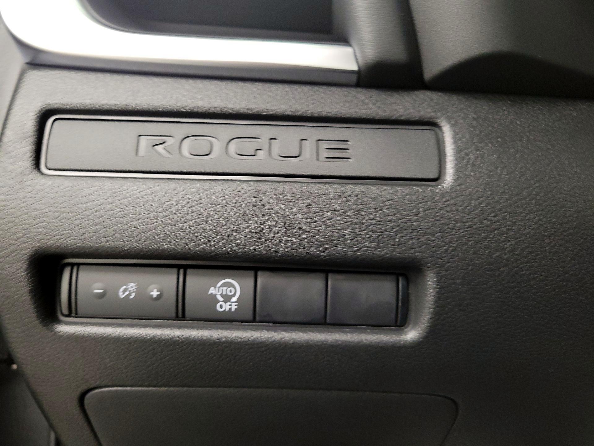 Thumbnail: 2026 Nissan Rogue - 13