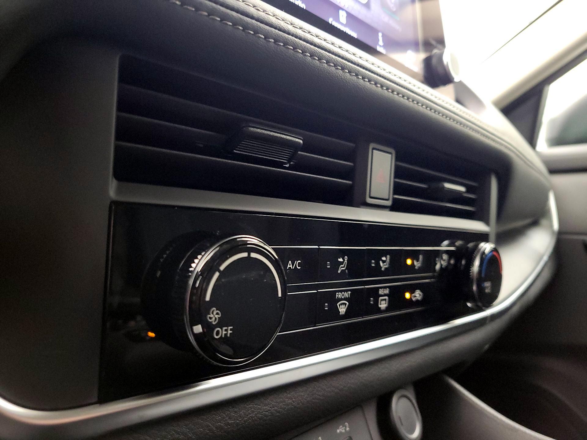 Thumbnail: 2026 Nissan Rogue - 16