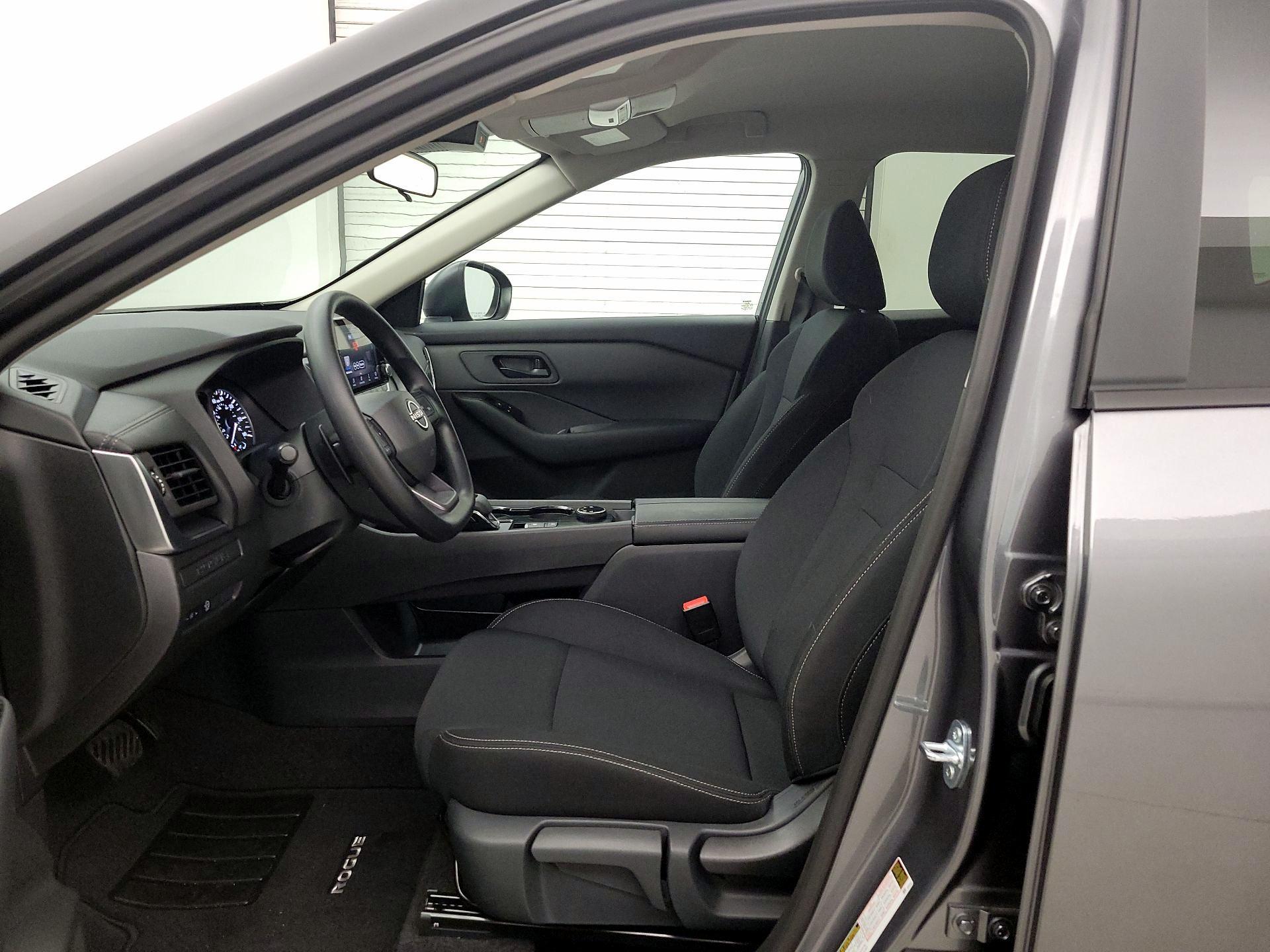 Thumbnail: 2026 Nissan Rogue - 11