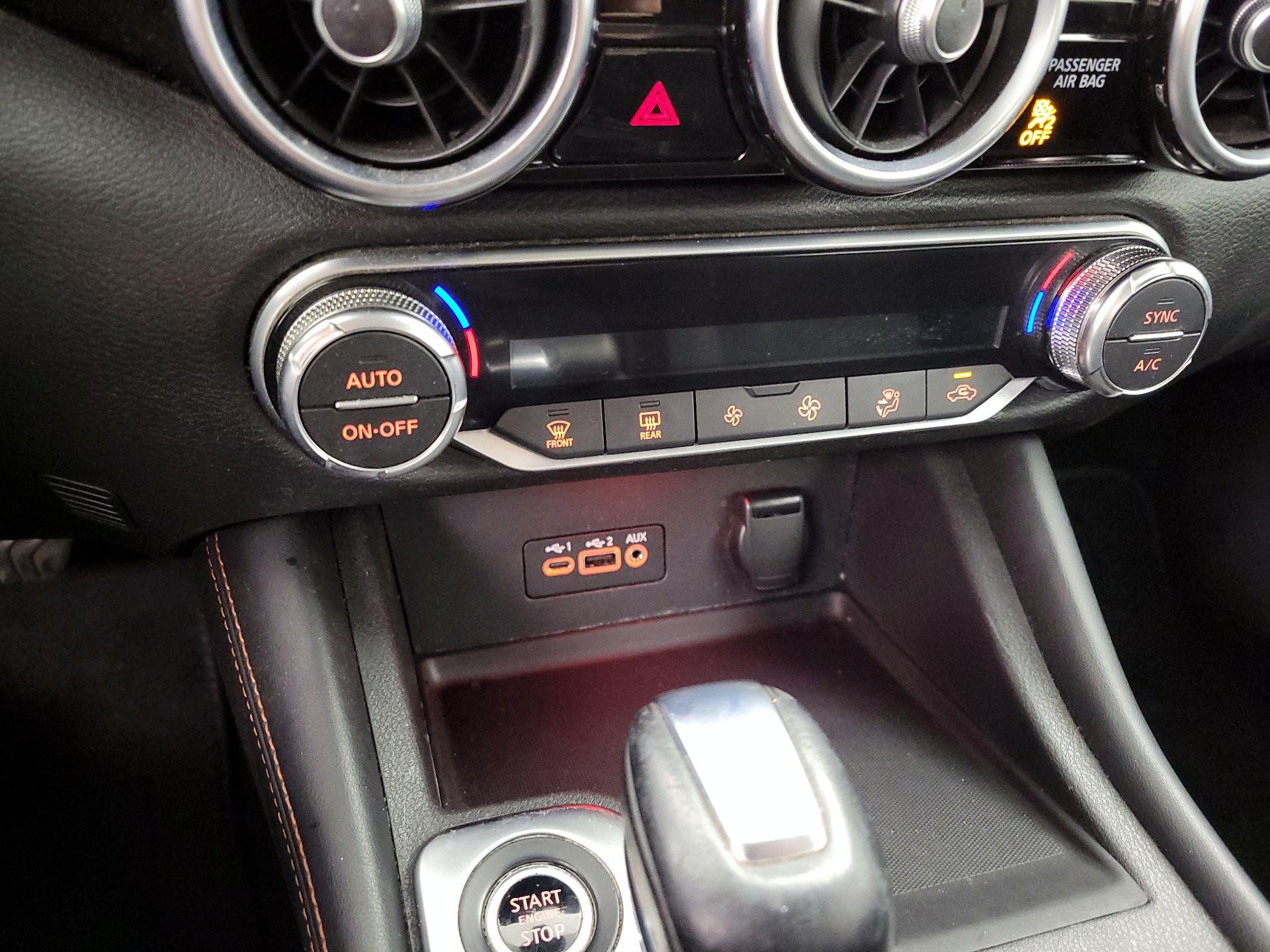 Thumbnail: 2020 Nissan Sentra - 16